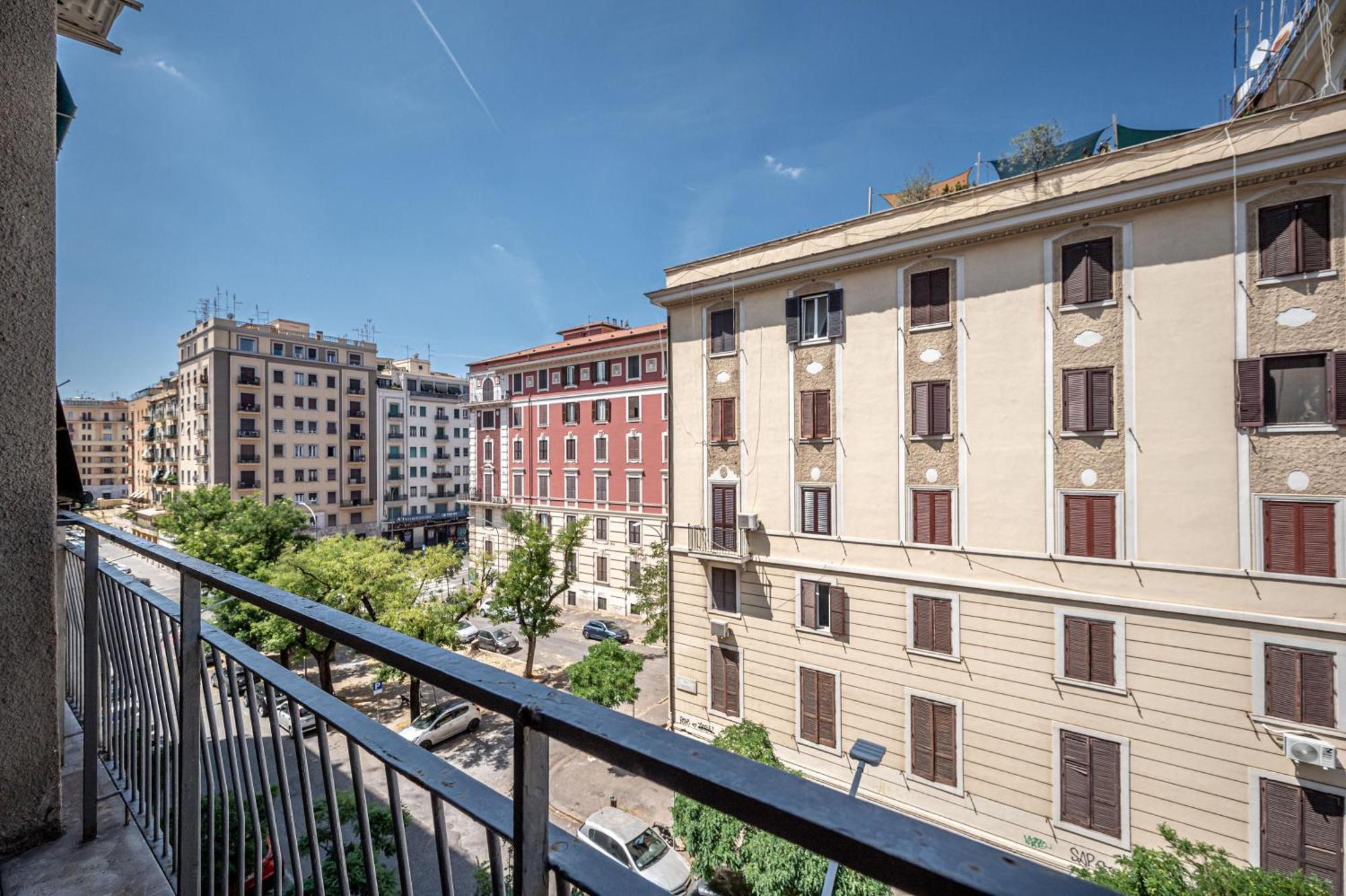 Apartment Caracciolo - Metro San Giovanni
