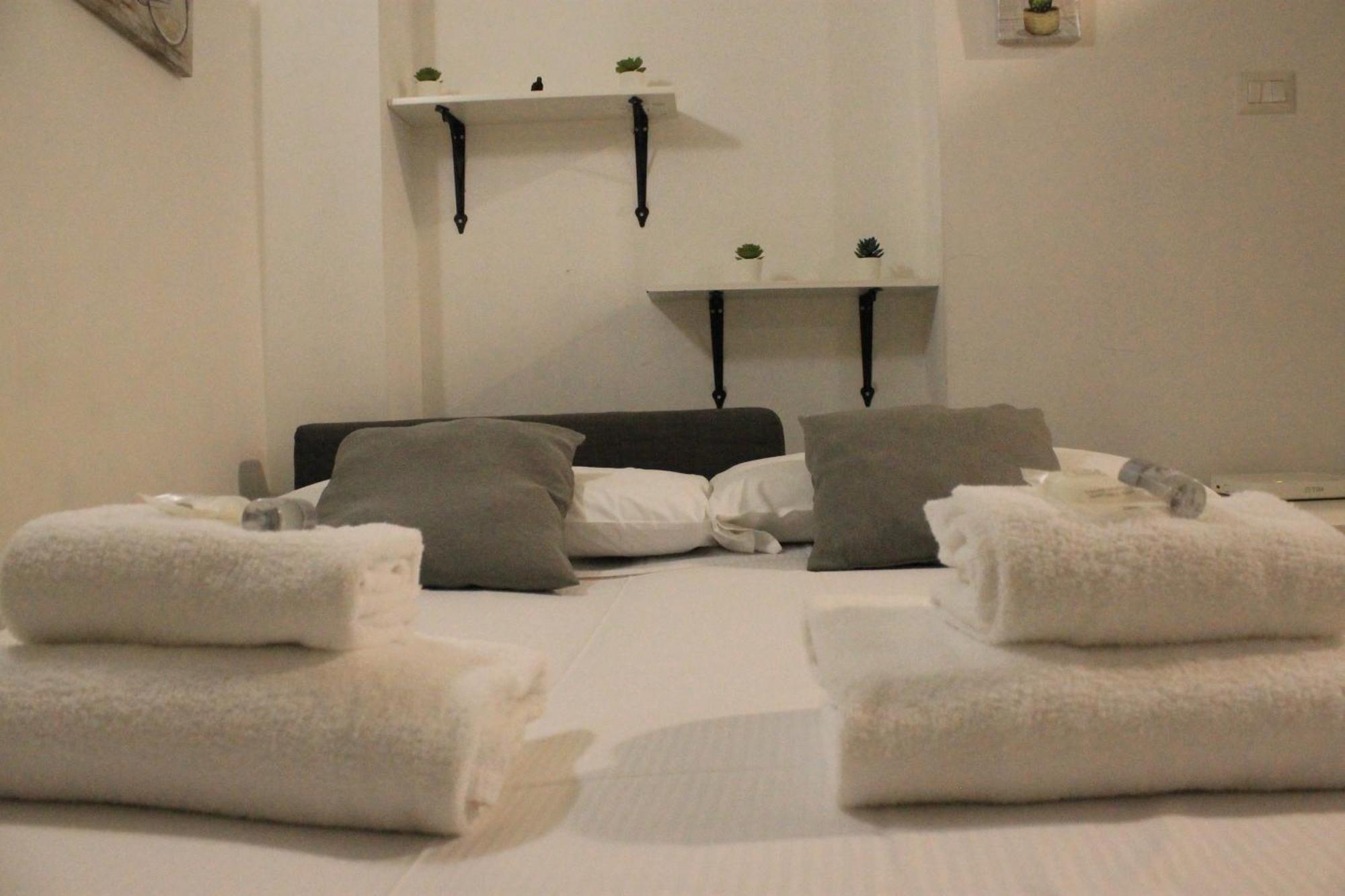 A Due Passi Da S.pietro E Castel Sant'angelo Loft Gianicolo Apartment Rome