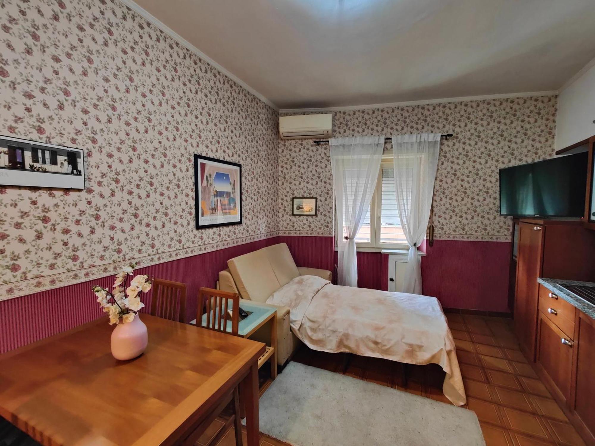 Qato House * Rome