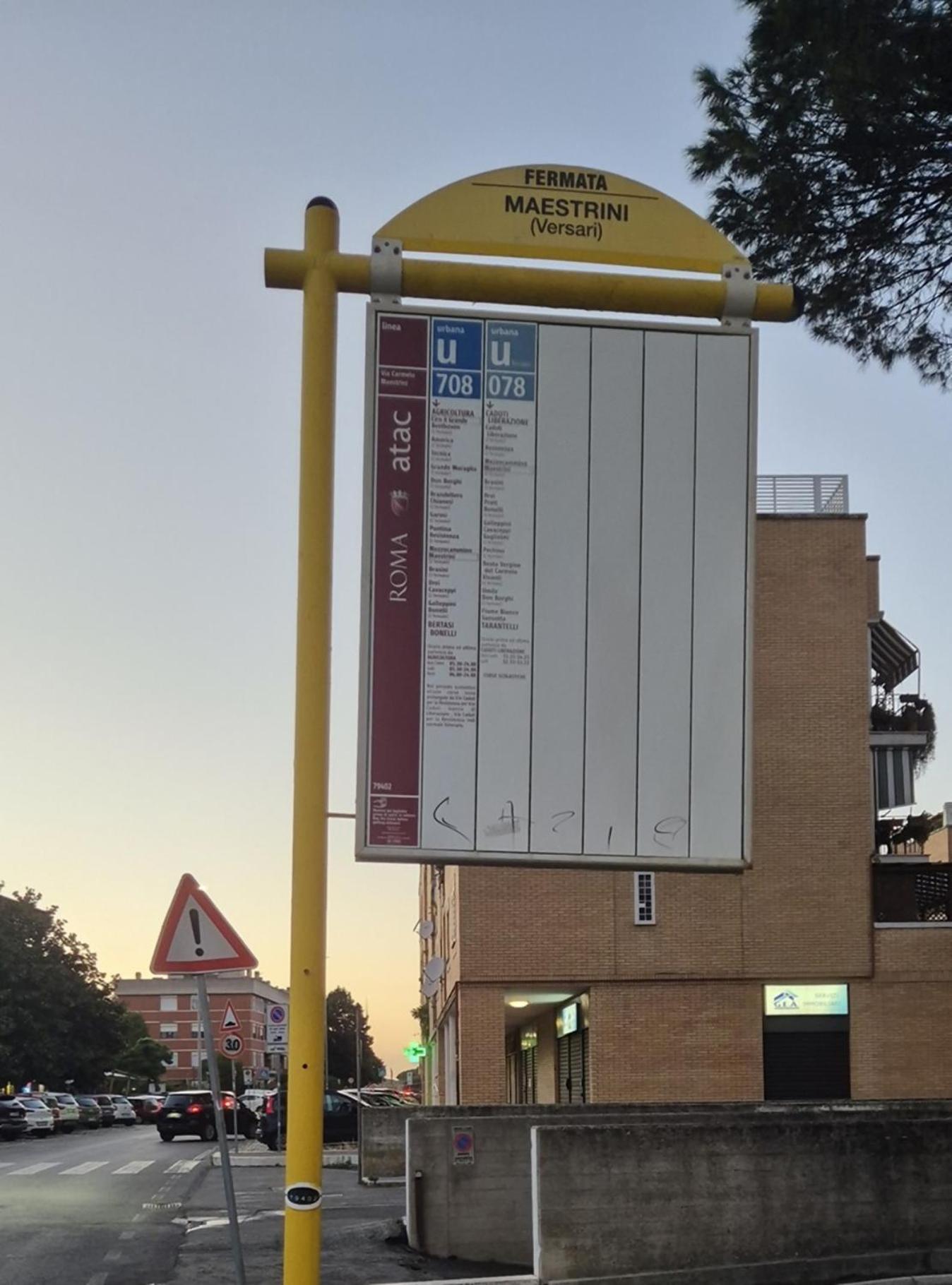 Eur Fenix Free Parking Family Apartment