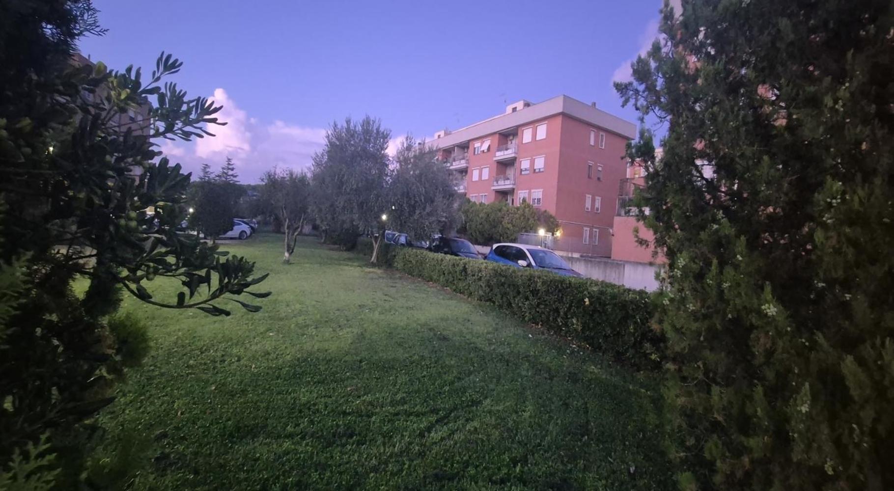 Eur Fenix Free Parking Family * Rome