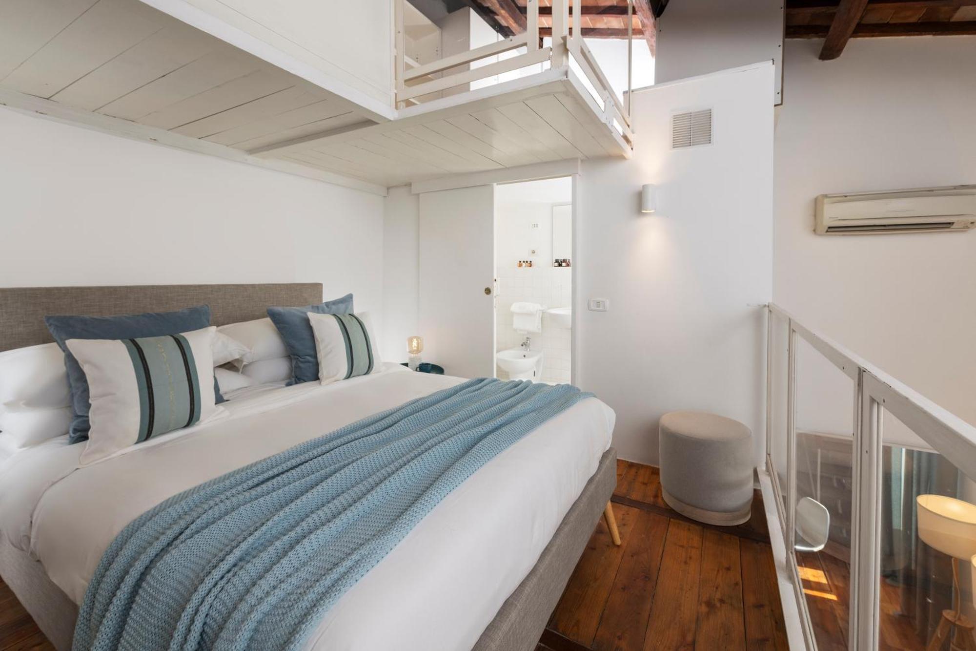 Apartment Manara Flats In The Heart Of Trastevere