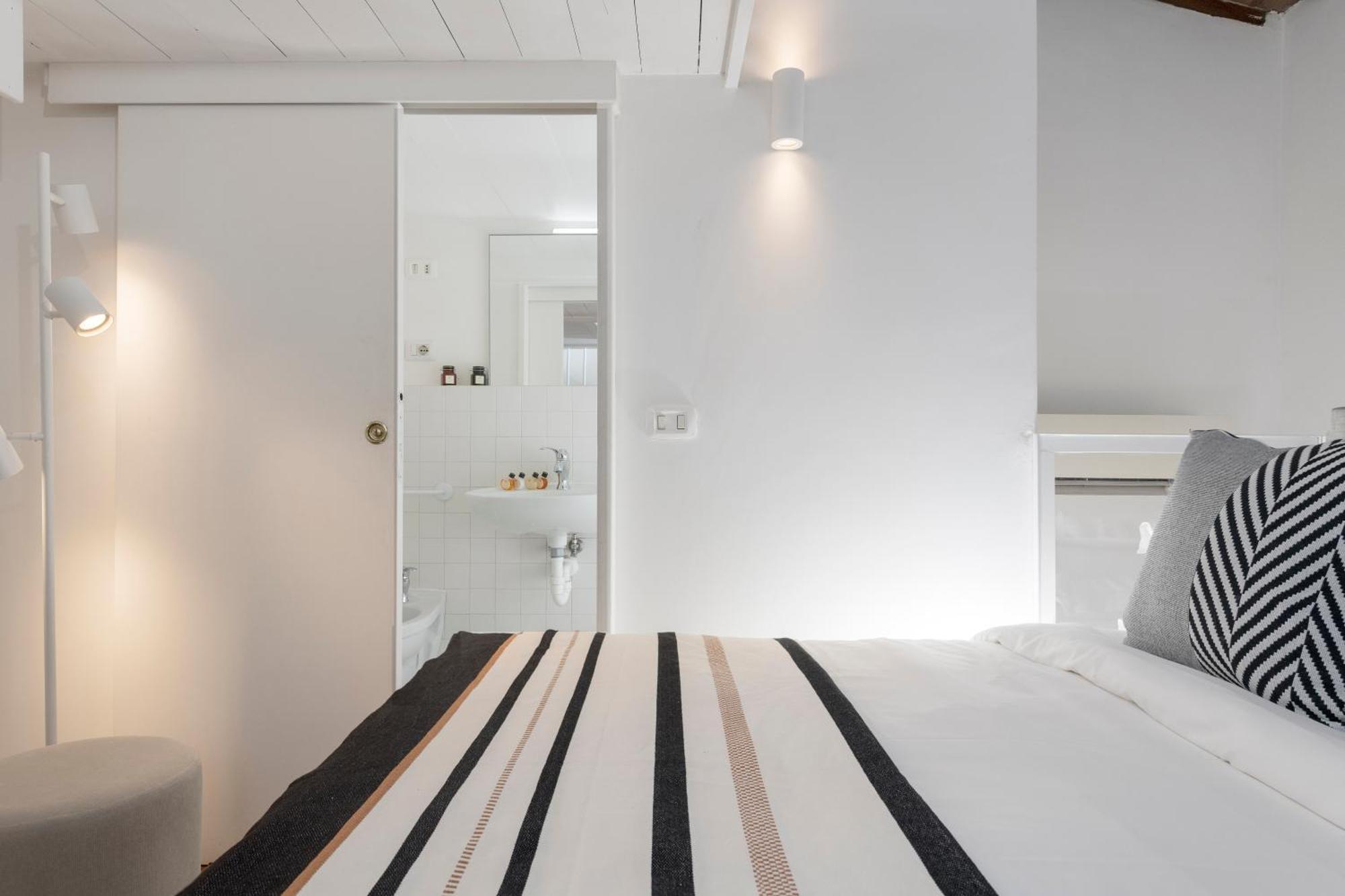 Manara Flats In The Heart Of Trastevere *
