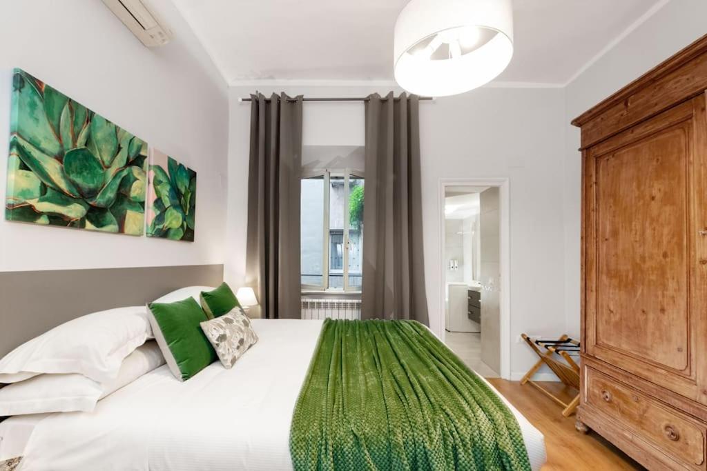 Big Flat In The Heart Of Trastevere 4 Bedrooms 3 Bath Apartment *