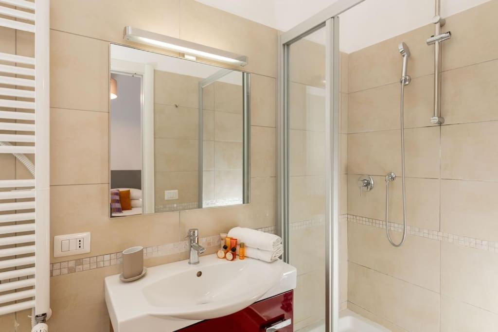Big Flat In The Heart Of Trastevere 4 Bedrooms 3 Bath Apartment Rome