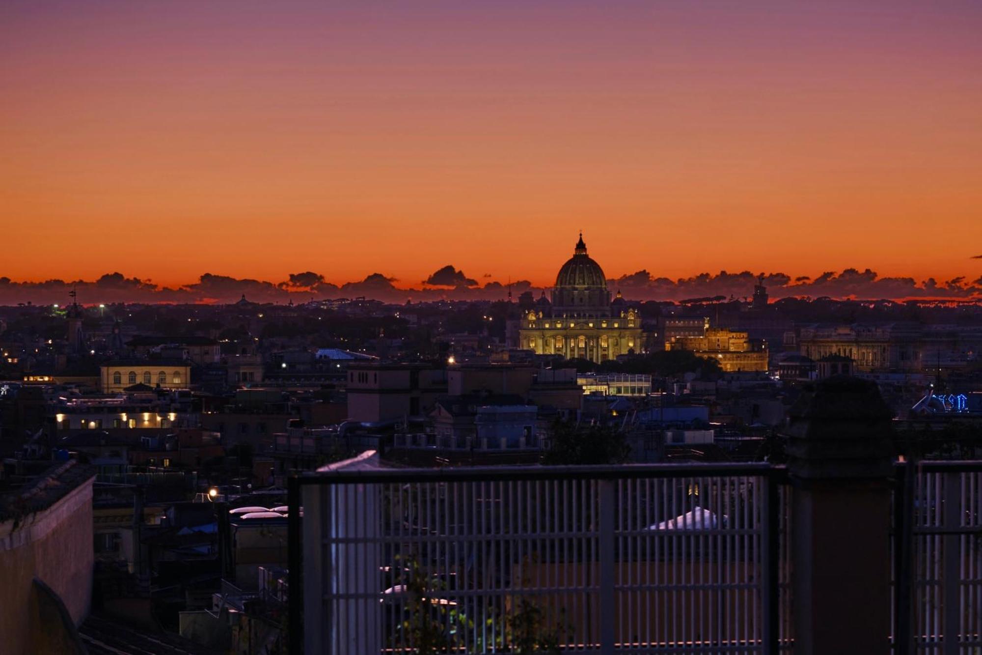 Apartment Panoramic Quirinal Penthouse *