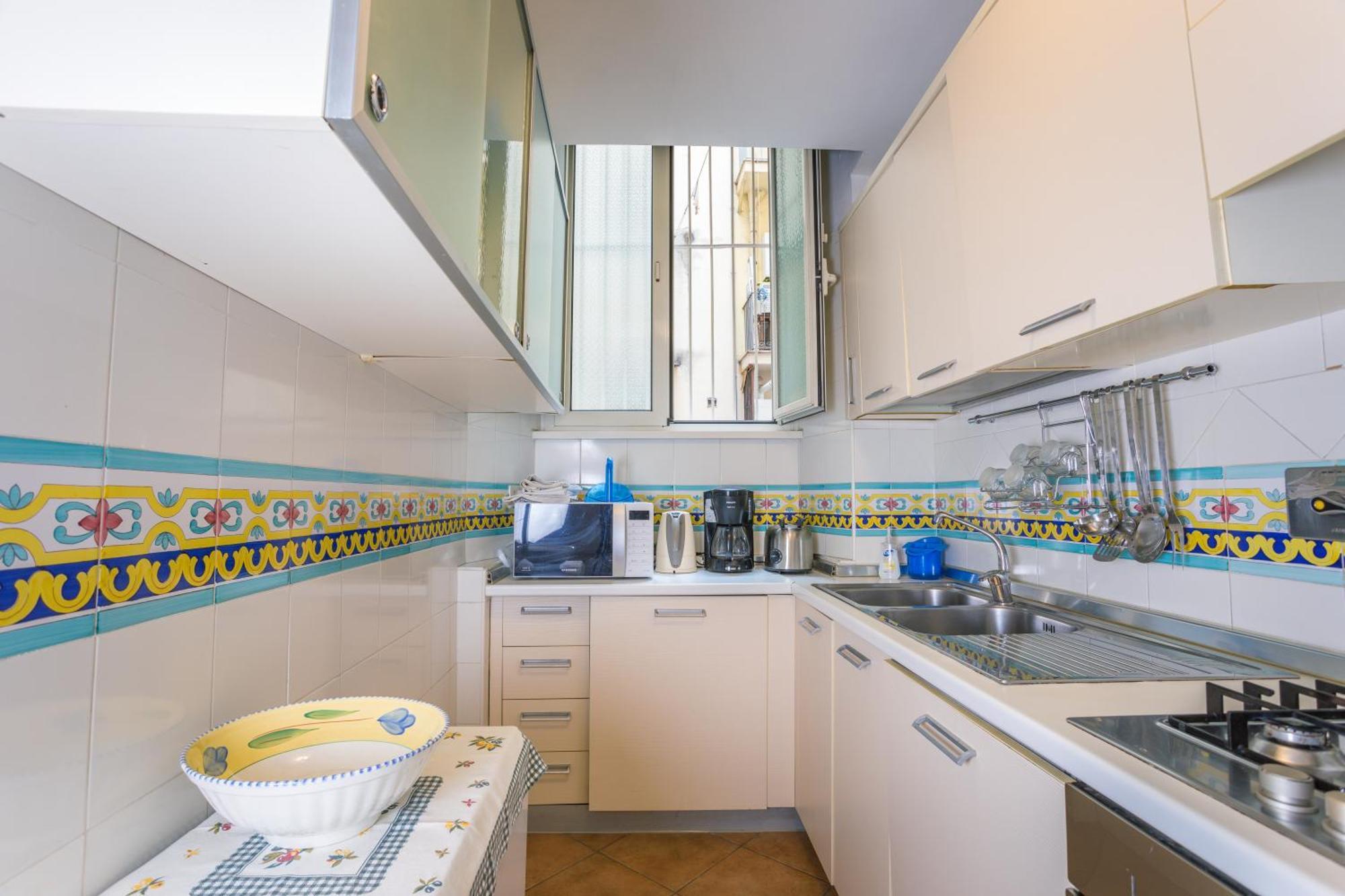 Apartment D'epoca Colosseo Art Gallery
