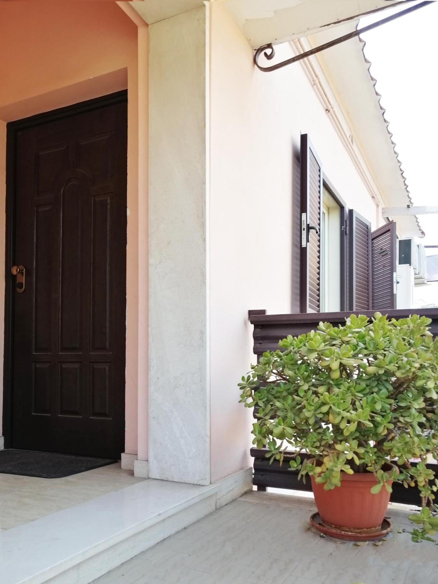 Confortable House With Wonderful Terrace A C E Wi Fi Apartment *