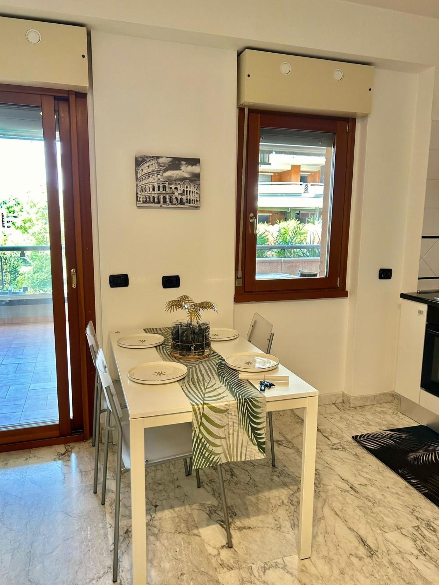 Eur Con Piscina Esterna Appartamento *