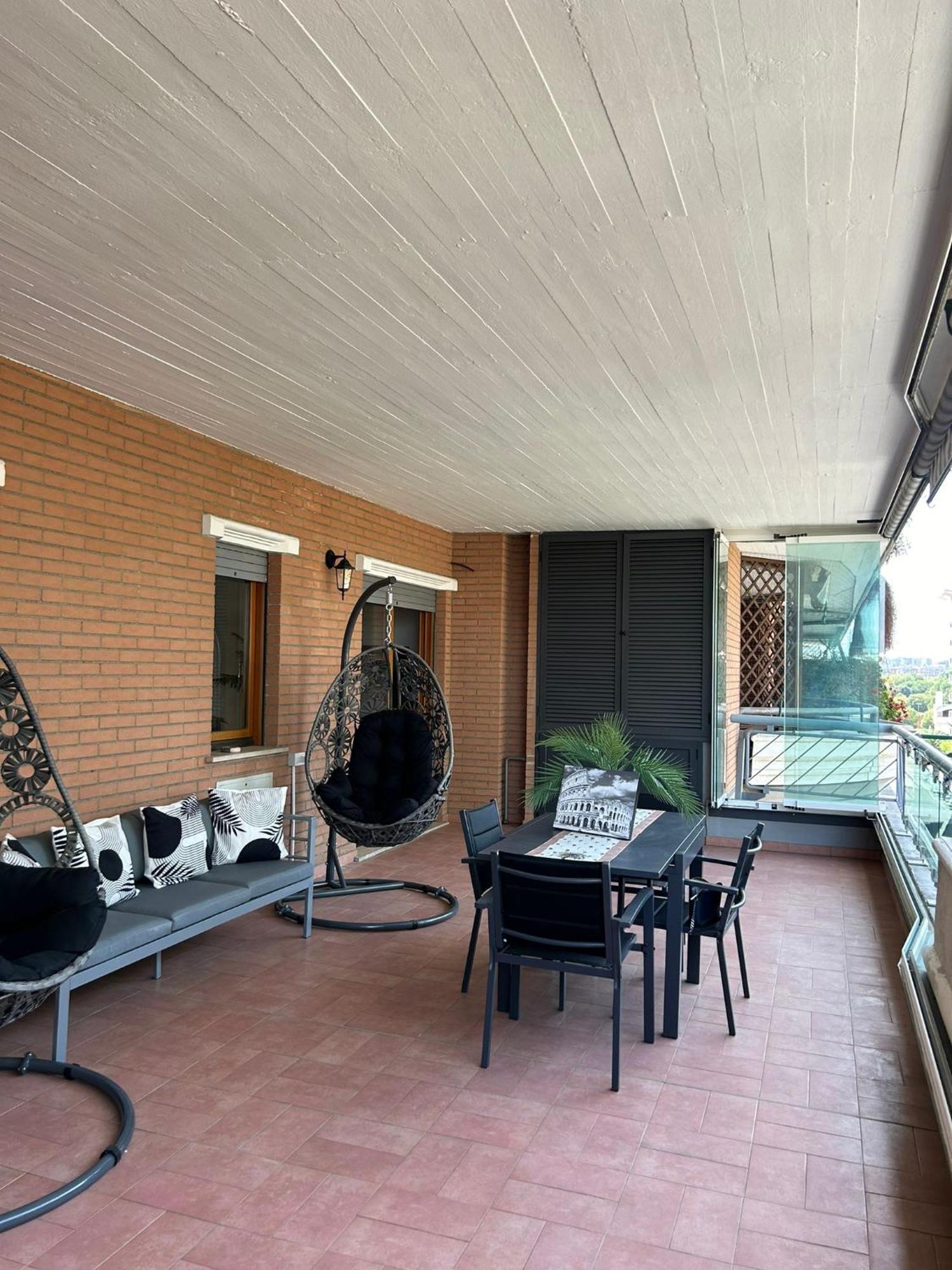Appartamento Eur Con Piscina Esterna *