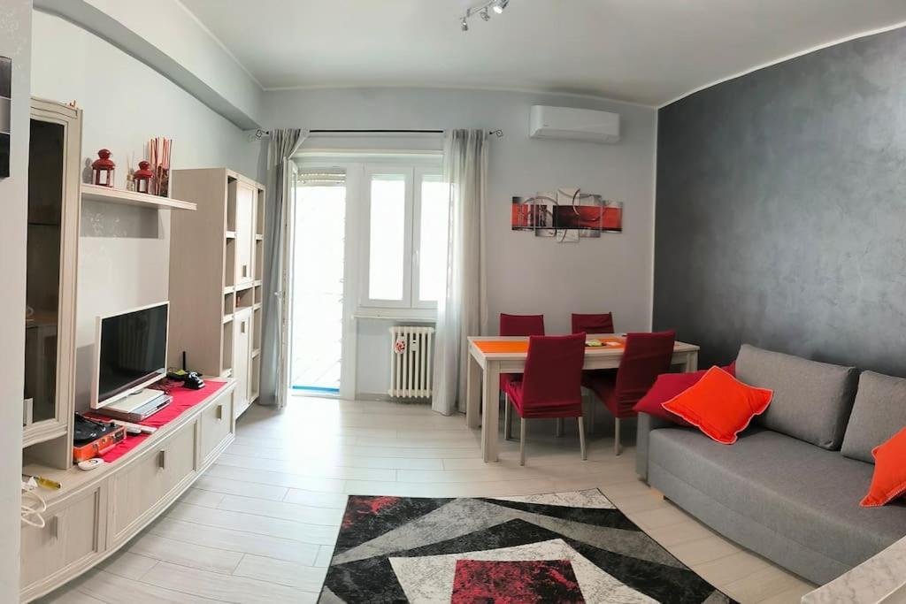 New And Beautiful House In The Heart Of Apartment