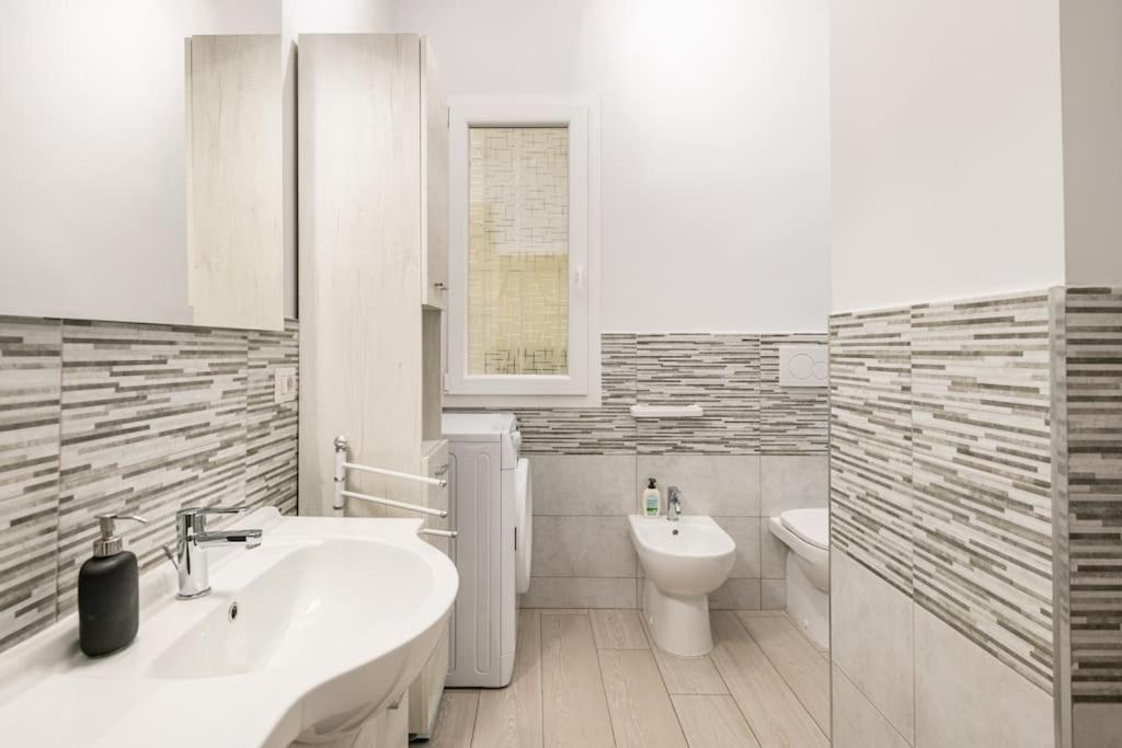 New And Beautiful House In The Heart Of Rome