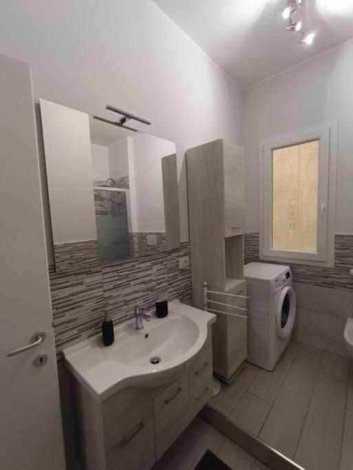 New And Beautiful House In The Heart Of Apartment