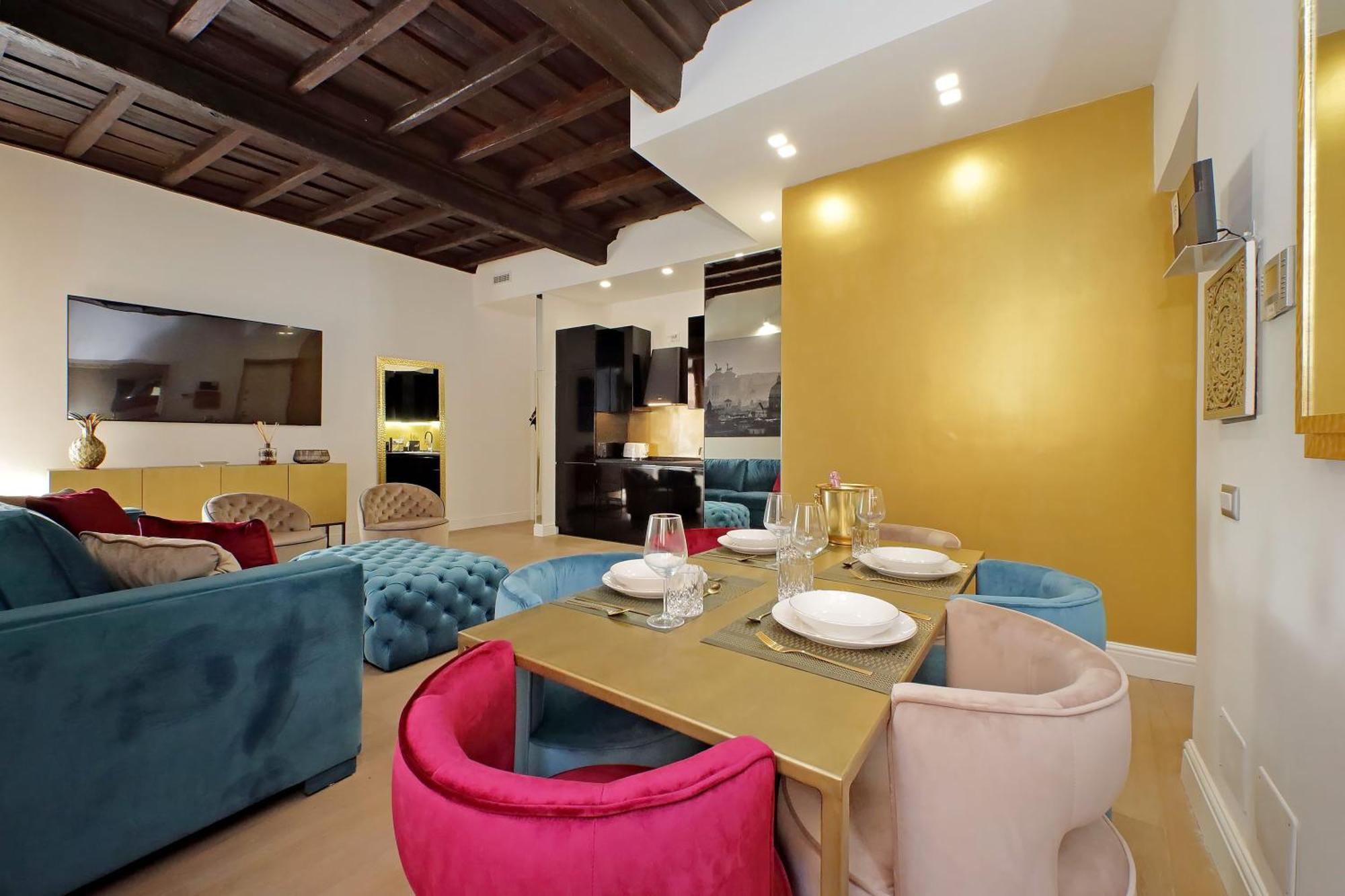 Spanish Diamond Luxury Style Apartment *