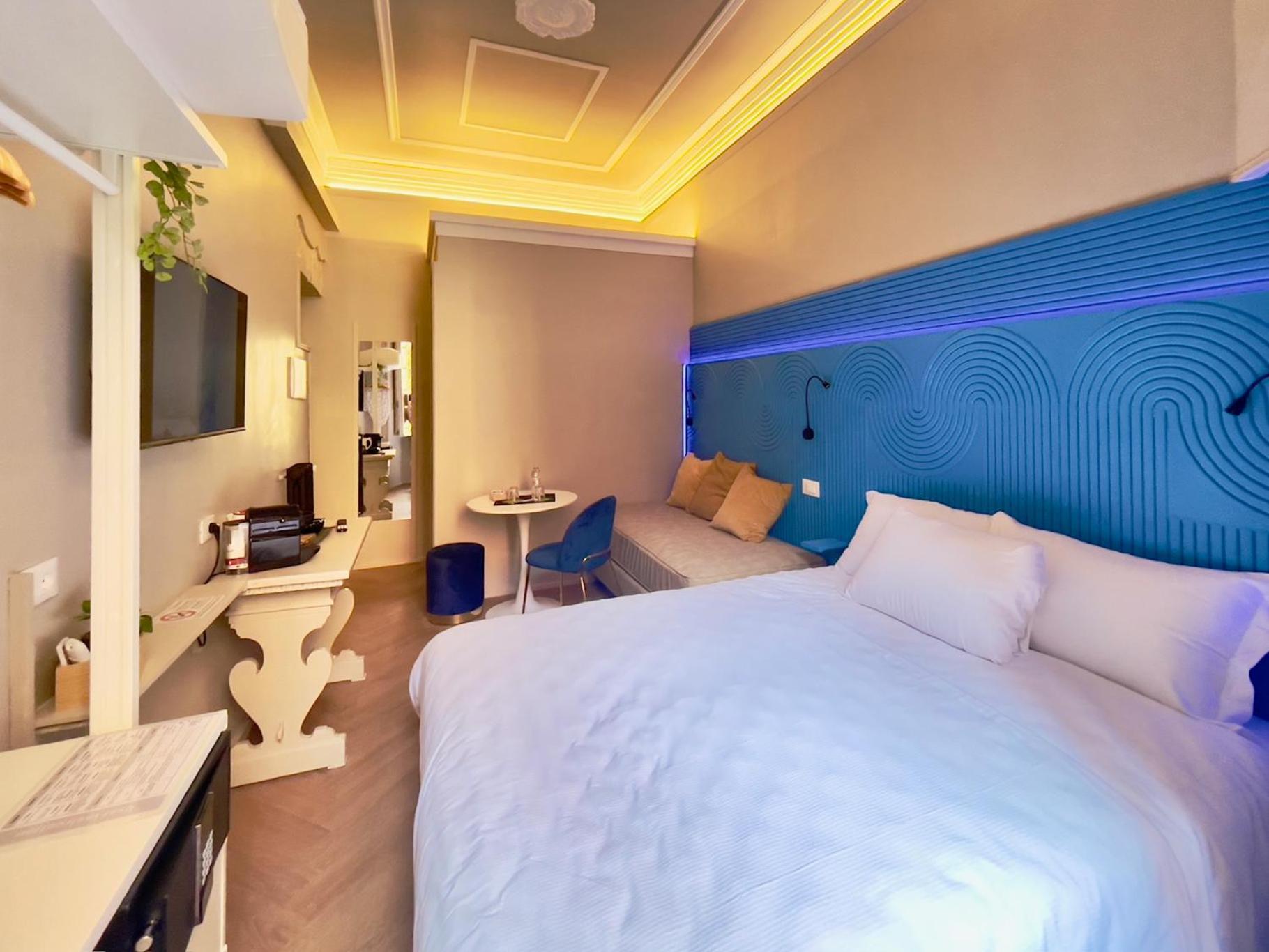 Z-archsuites Urbs Guest house