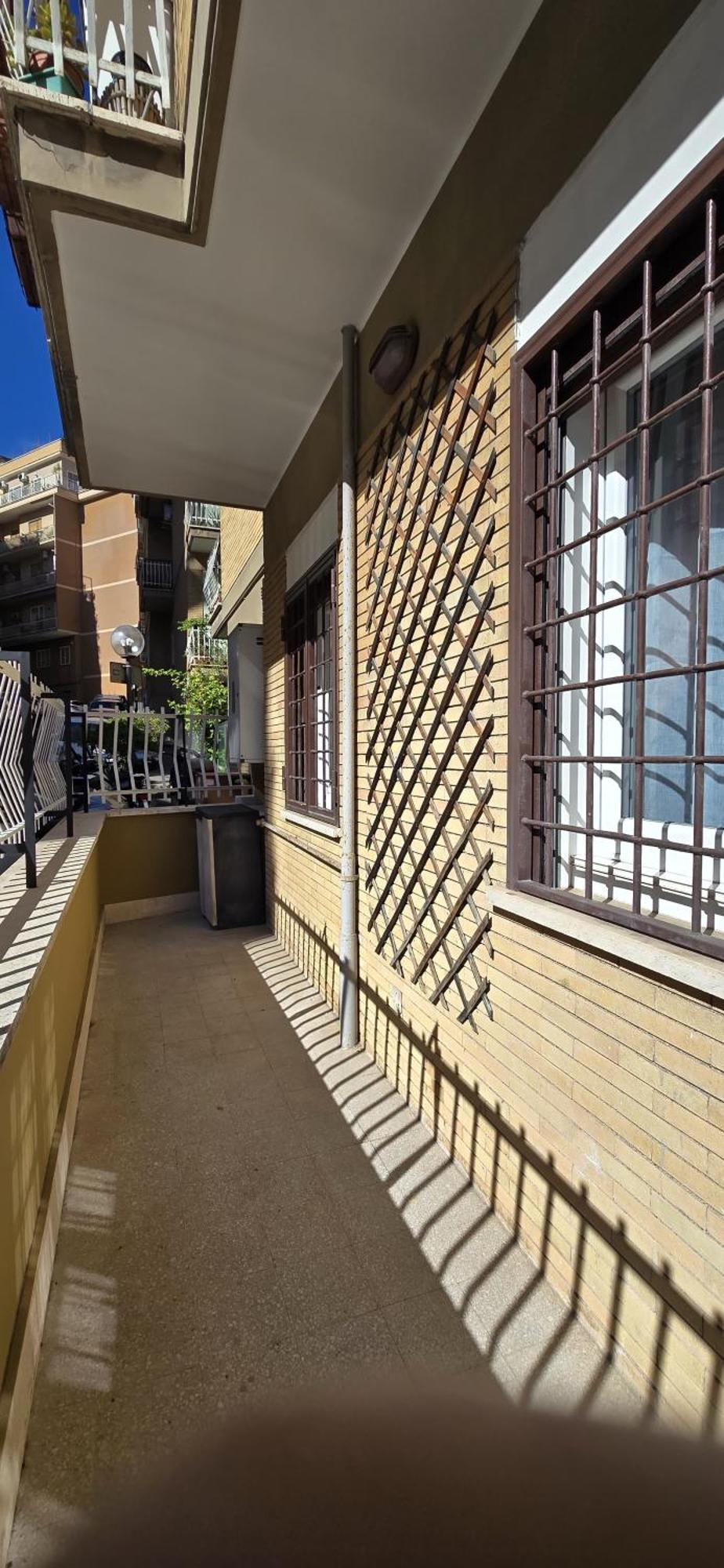 Roberta Vatican Flat Rome