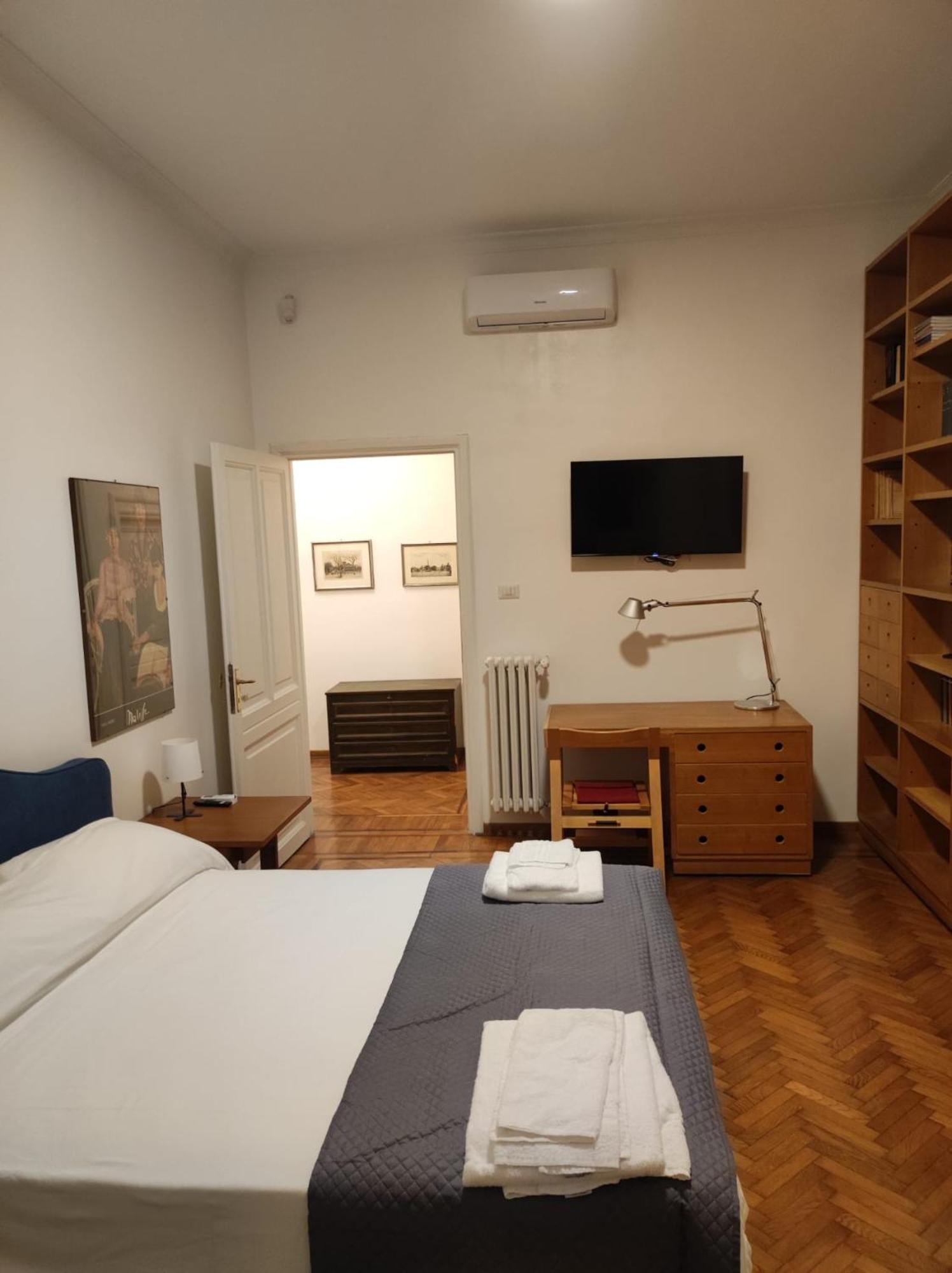 Apartment Borghese Deluxe - 4 Bedrooms - 3 Bathrooms Rome