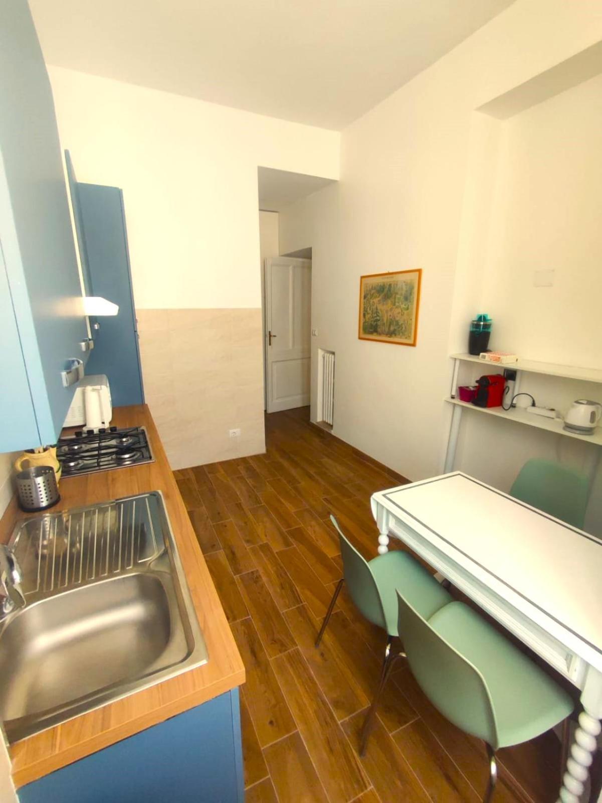 Apartment Borghese Deluxe - 4 Bedrooms - 3 Bathrooms Rome