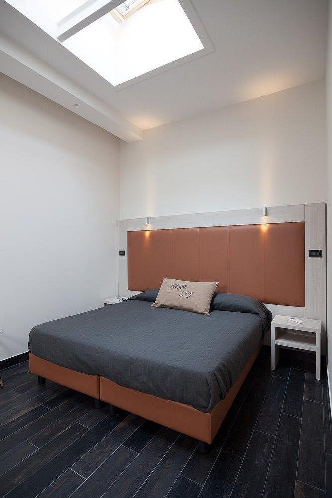 Borgo Pio 2* Rome