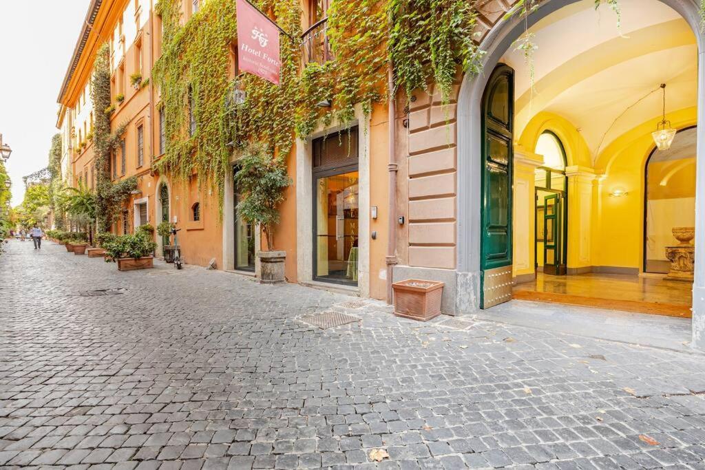 Tiny Steps To Piazza Di Spagna Appartamento