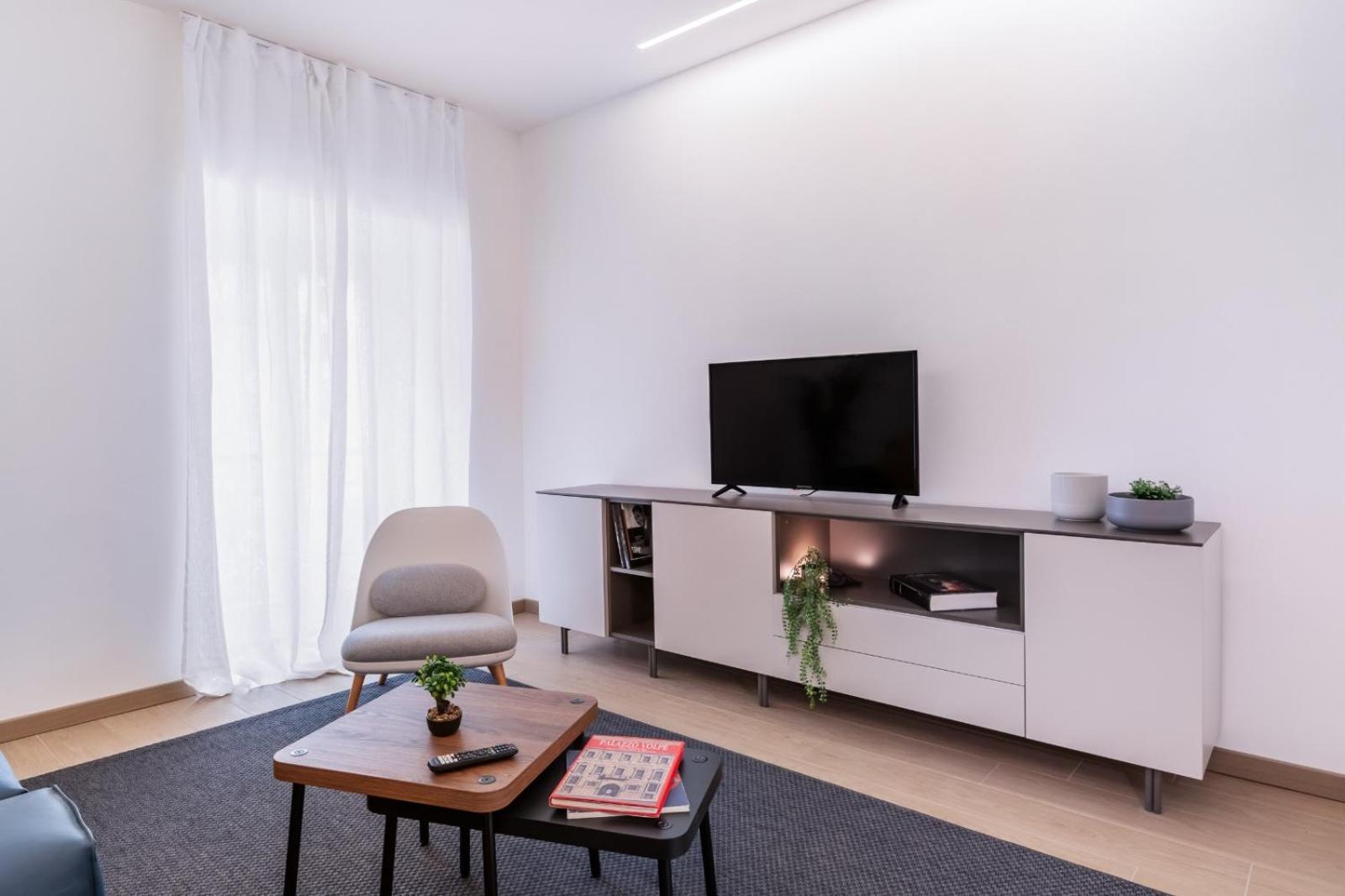 Apartment Joivy Cavour Luxury Rome