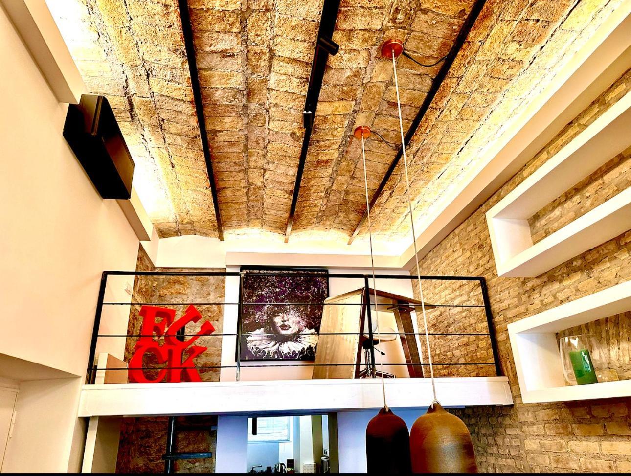 Buonarroti Art Home. Luxury And History At Apartment Rome