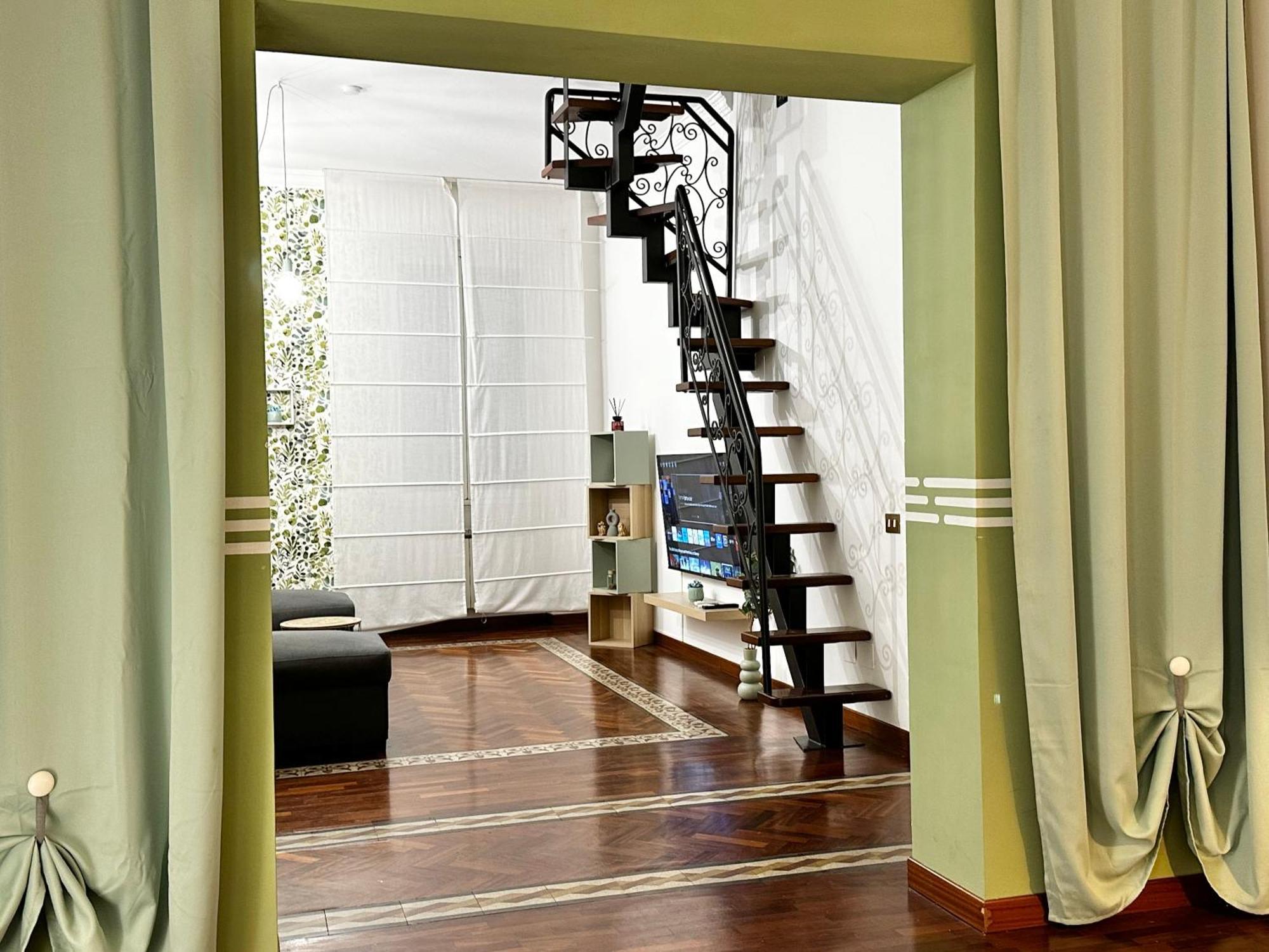 Apartment Penthouse In Centro A