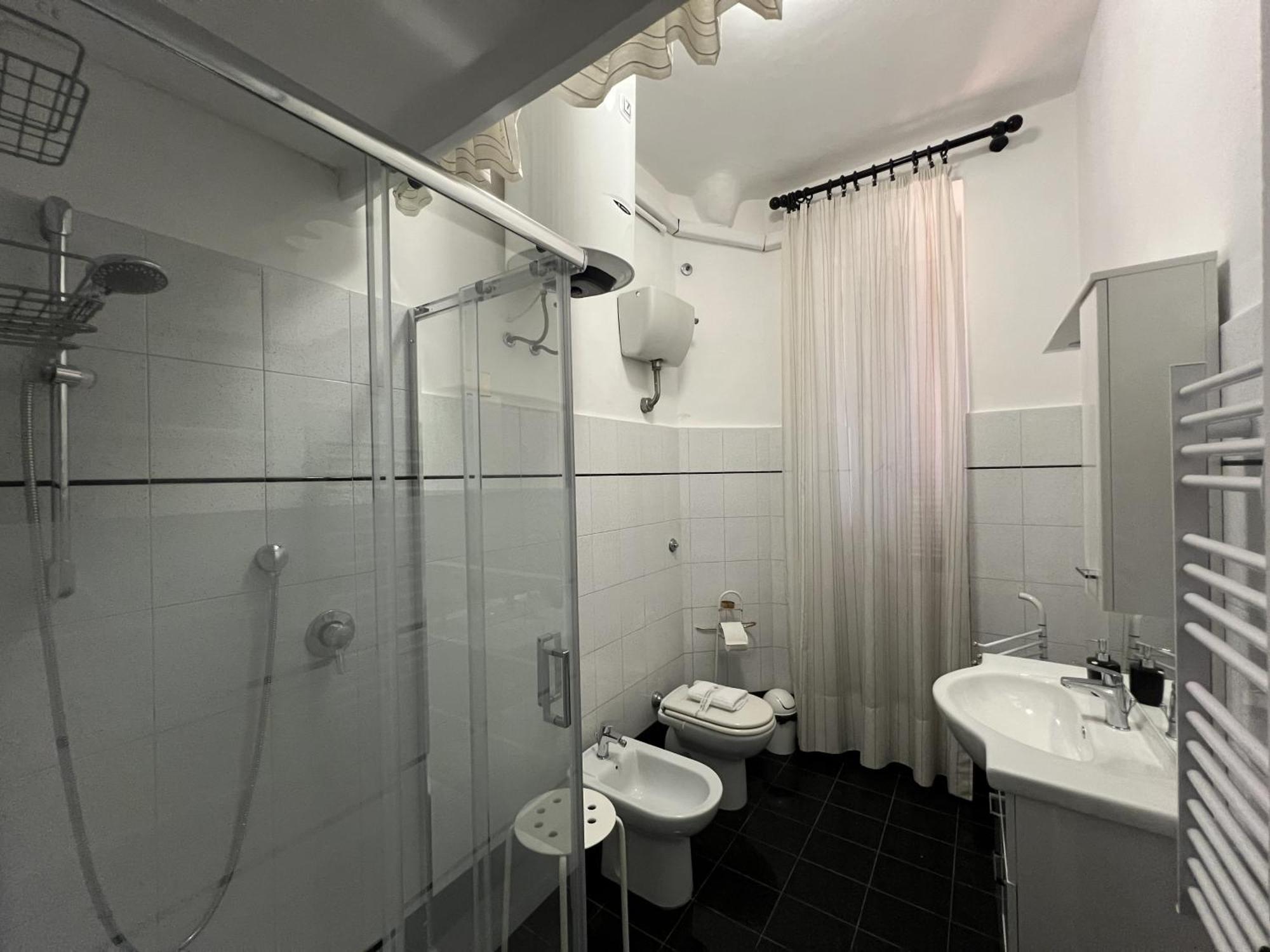 Marisol Monolocale Metro A Ponte Lungo Apartment *