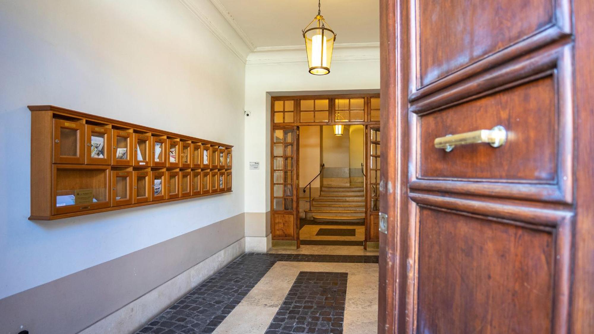 Apartment Campo De' Fiori Pinky House