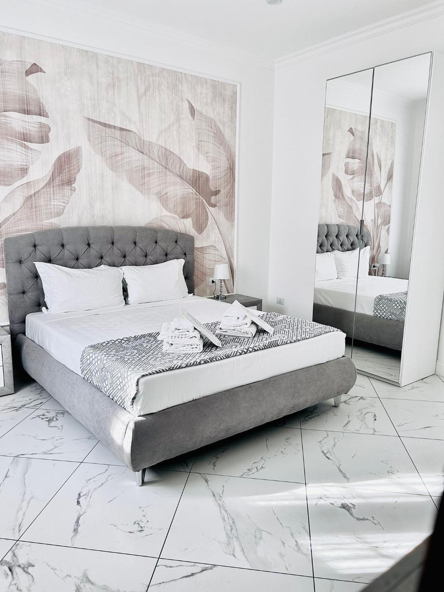New Comfortable * Roma