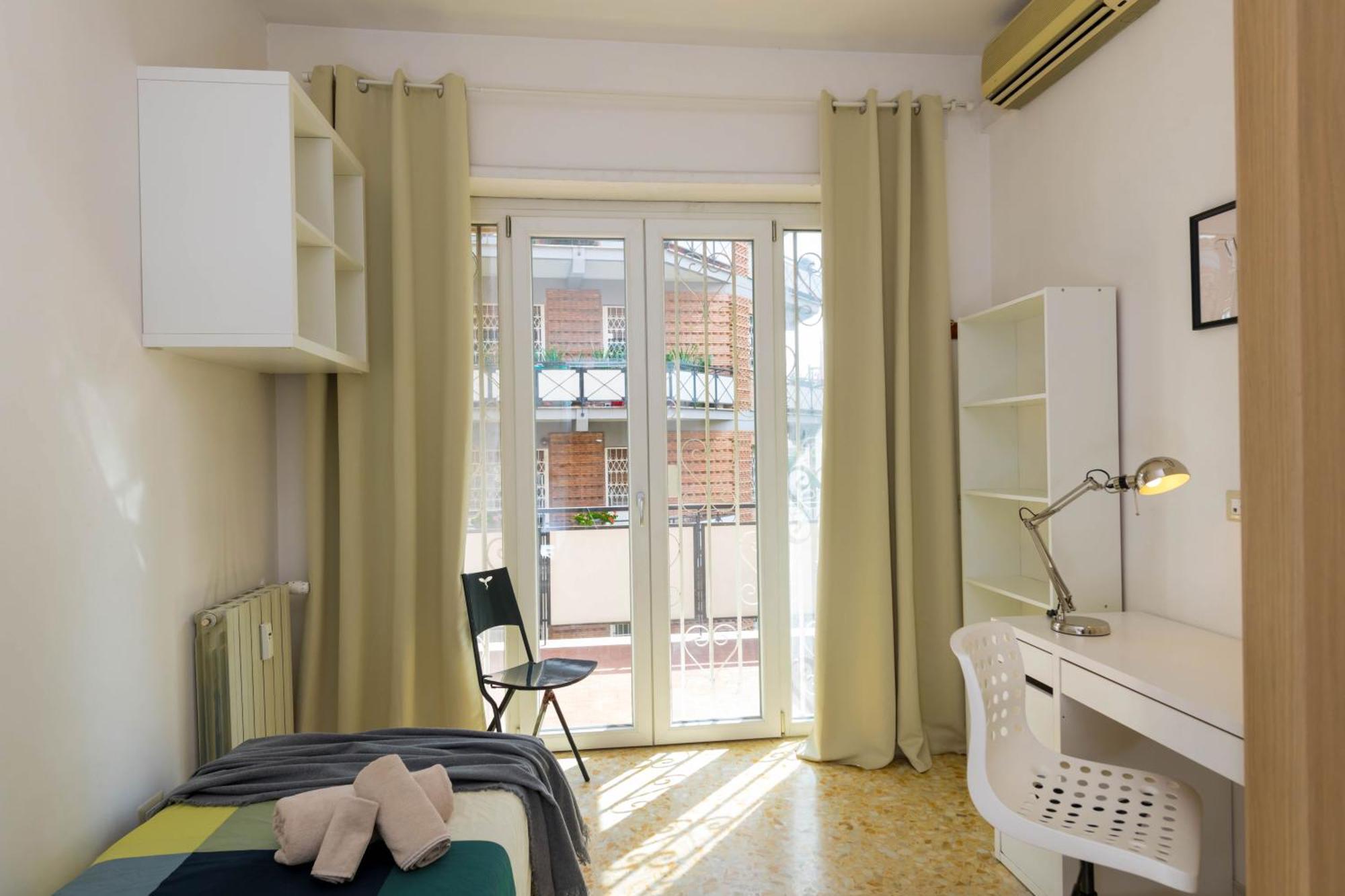 Spazioso Vicino Eur Rome