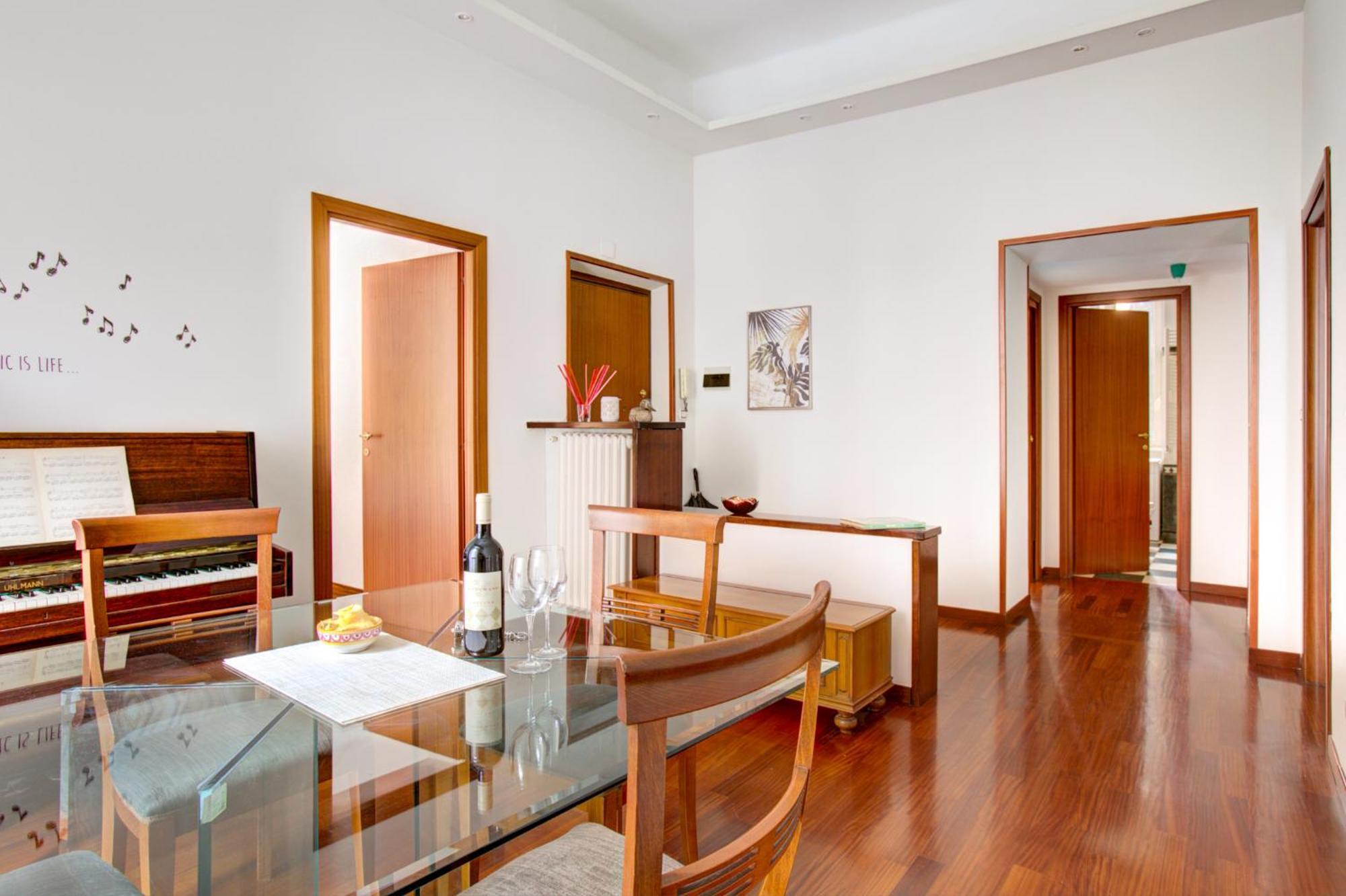 Casa A San Giovanni - Charming Flat In Apartment Rome