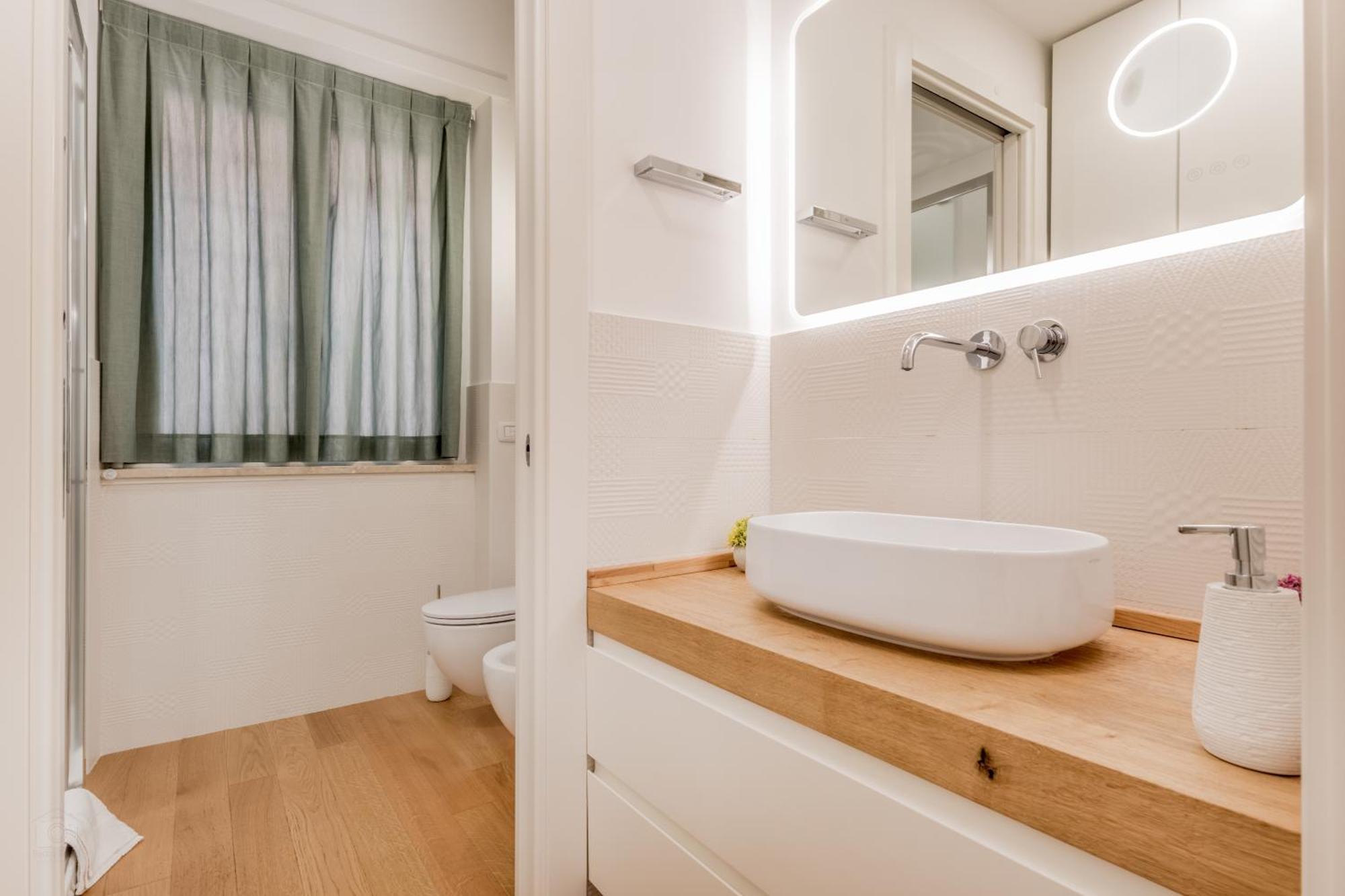 Apartment Leghouse Eritrea Your Perfect In Rome