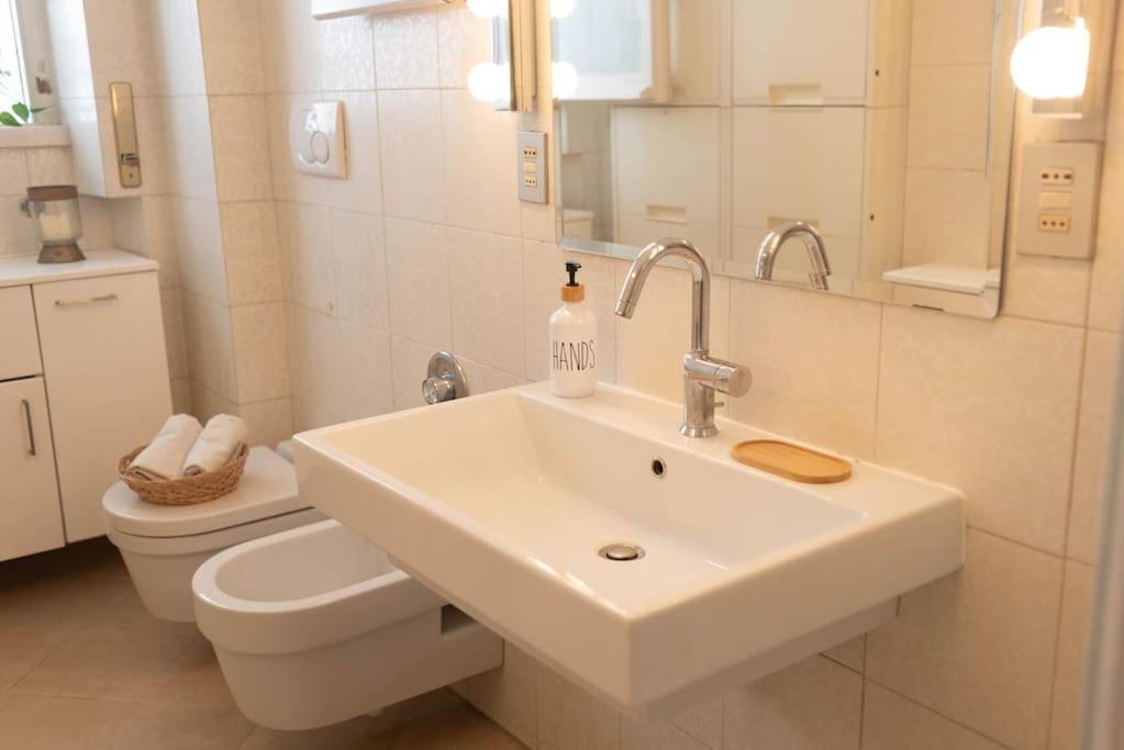 Tiziano Apartment-a Spacious For In Rome