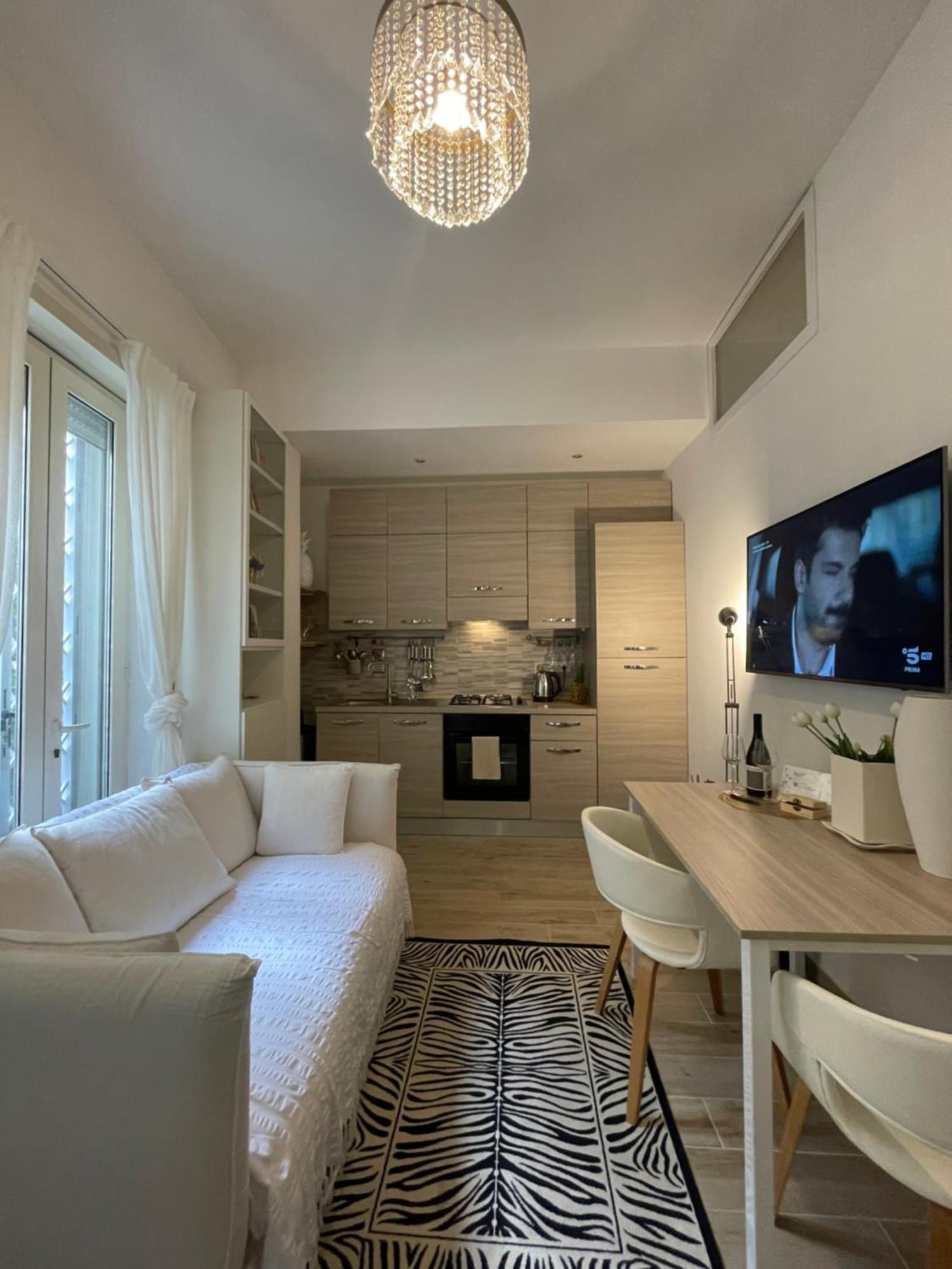 Apartment Bilocale Socrates