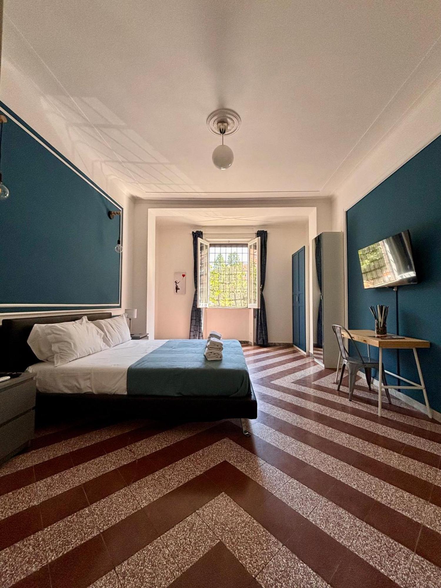 The Place Strozzi * Rome
