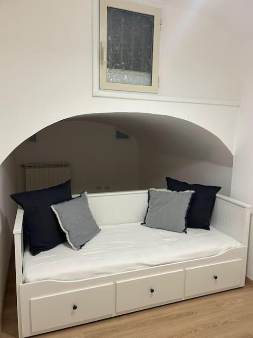 Caroline Apartment Rome