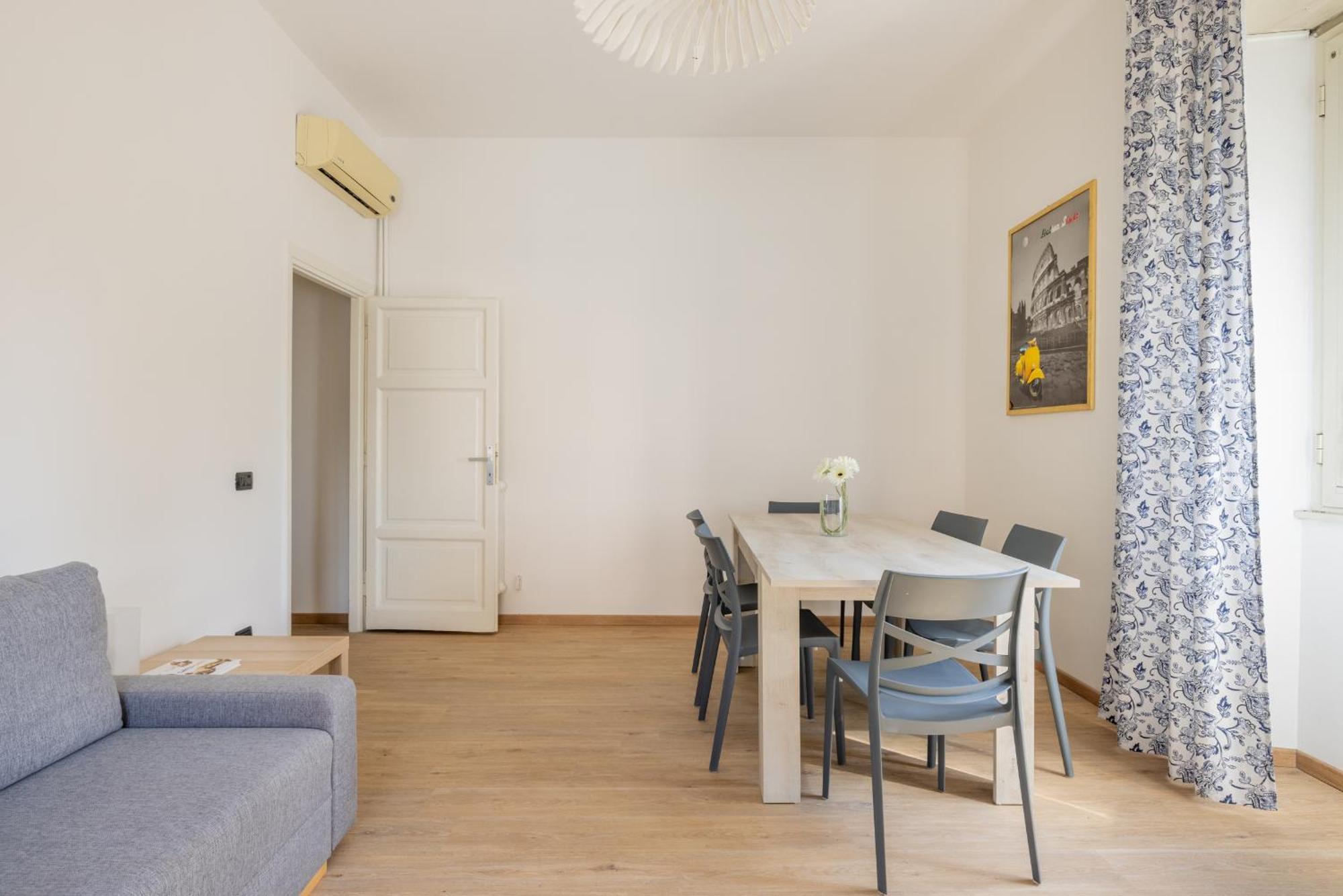 Casa Emma, Aurelio * Rome