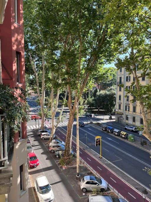 Della Vittoria Apartment Rome