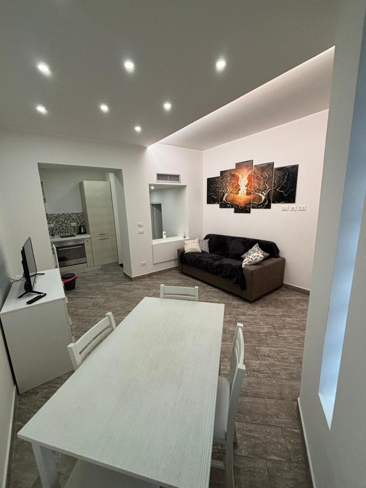 Sunny Deluxe House Holiday home