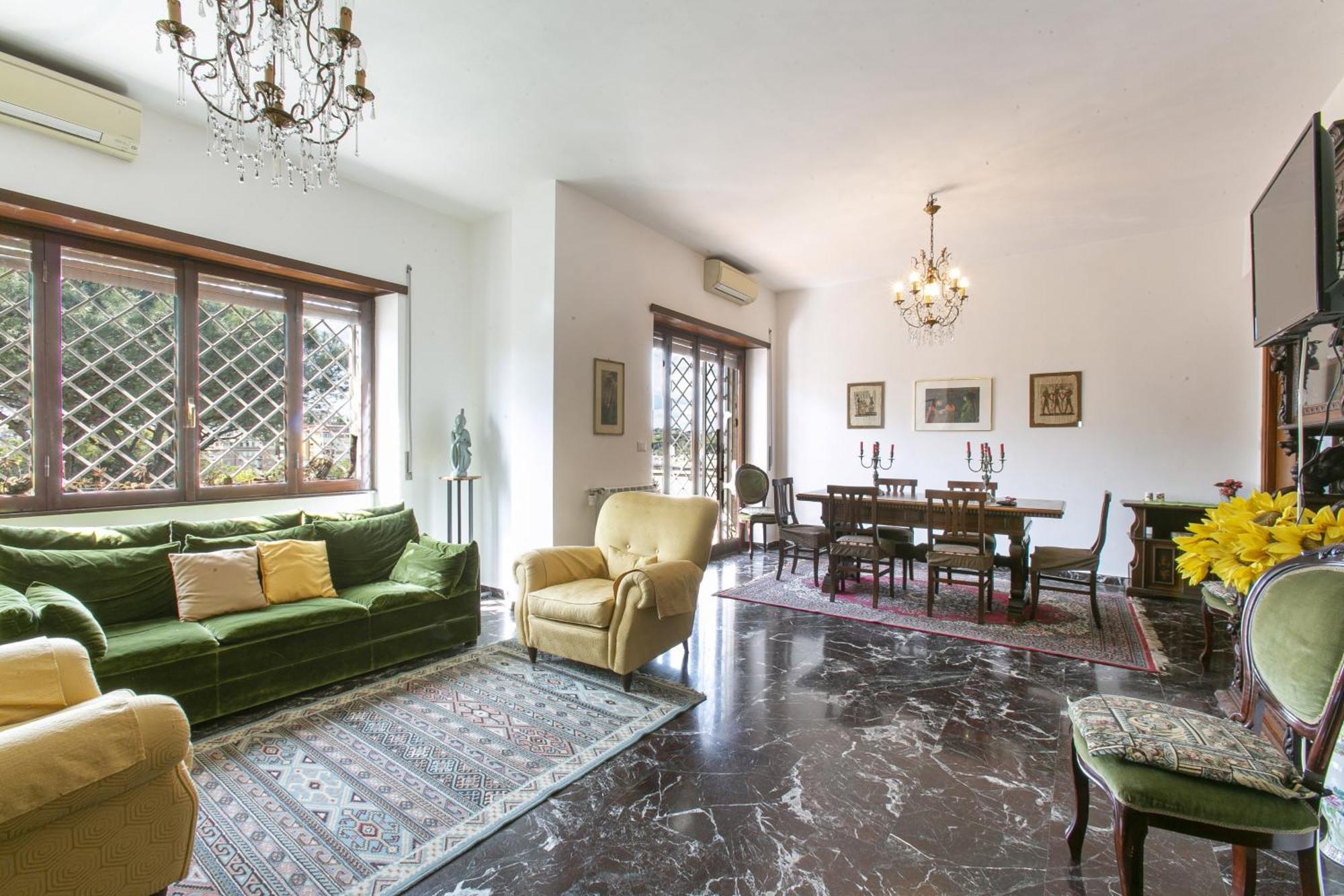 Rosso Levanto House * Rome
