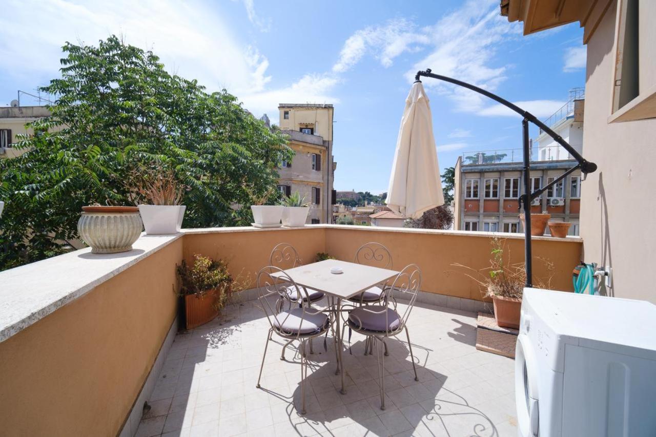 Clivo 2 St Peter Buddyrent Apartment Rome