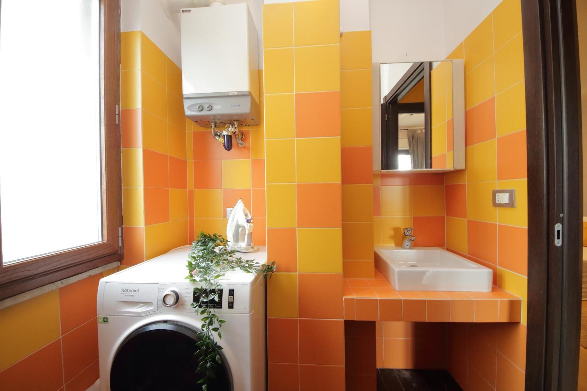 Apartment Cozy And Comfy In Piramide Metro Stop