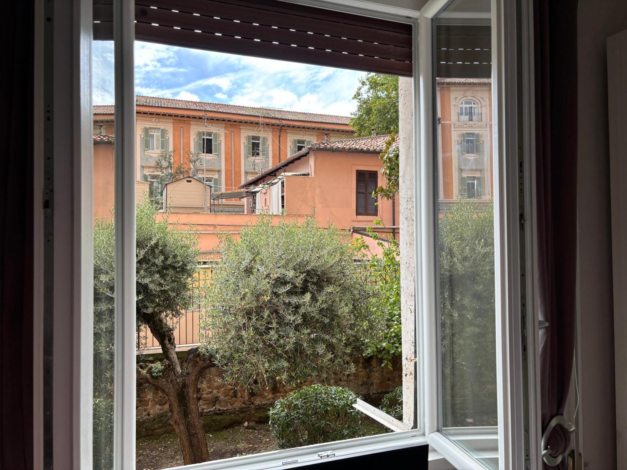 Sweet Anna Apartment *