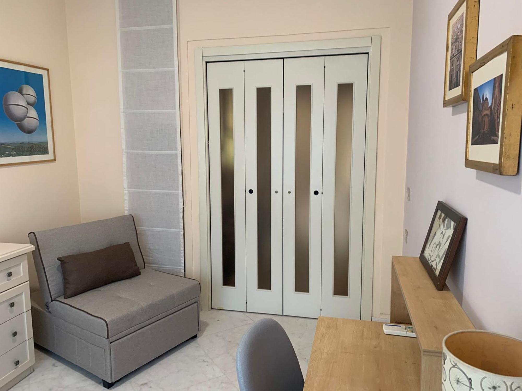 Tiziano Apartment-a Spacious For In Apartment