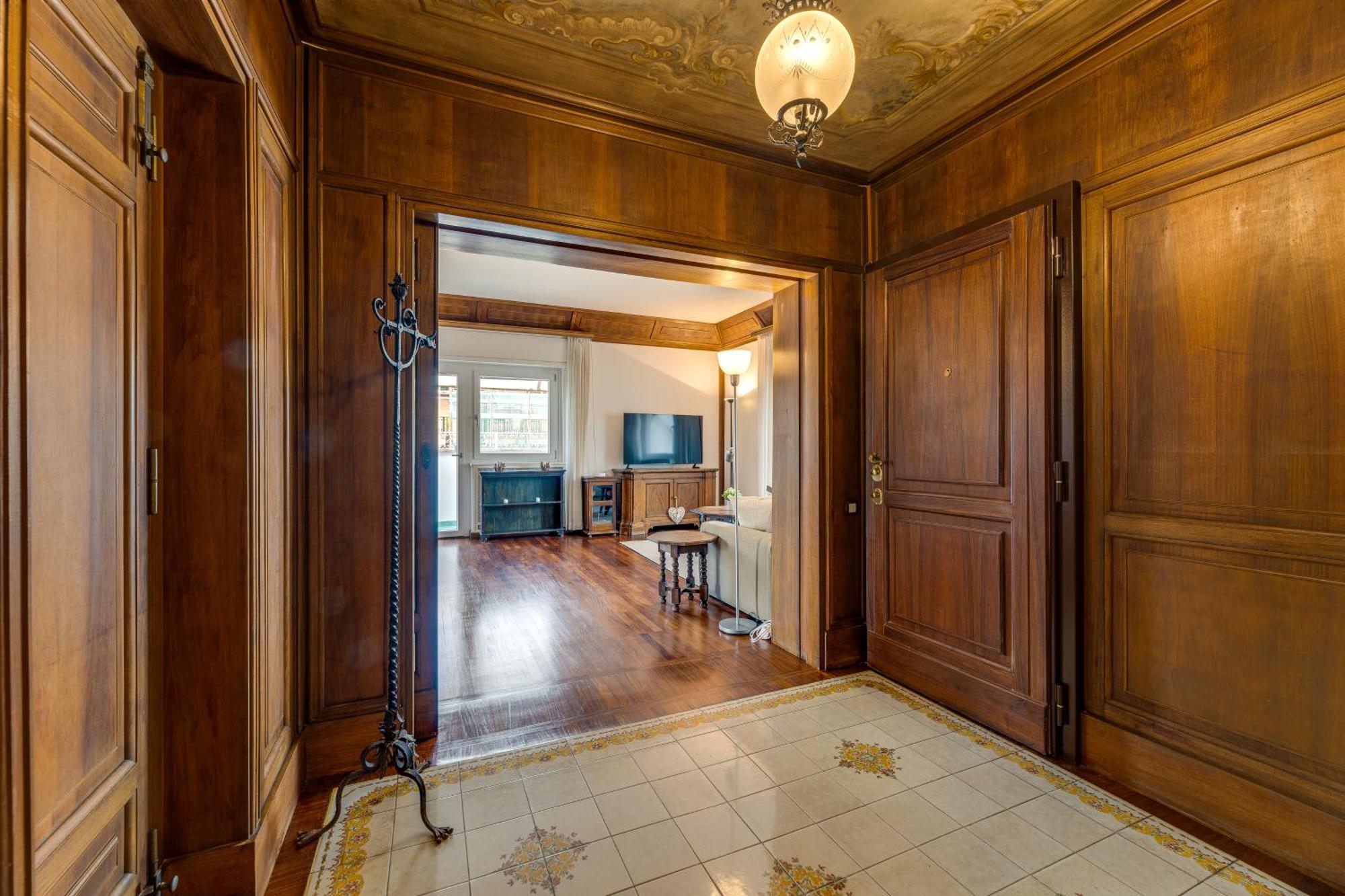 Appartamento Elegante 130mq In Stile Classico Roma