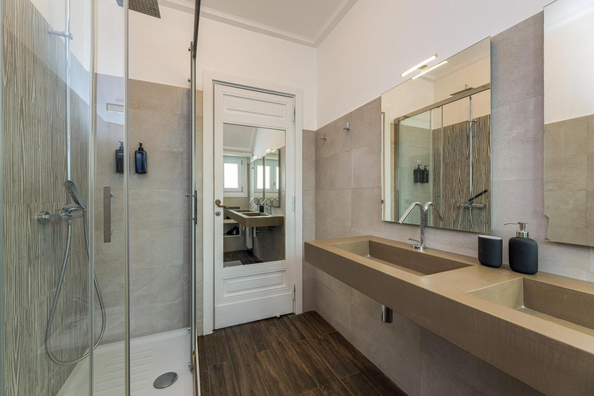 Elegante 130mq In Stile Classico Appartamento