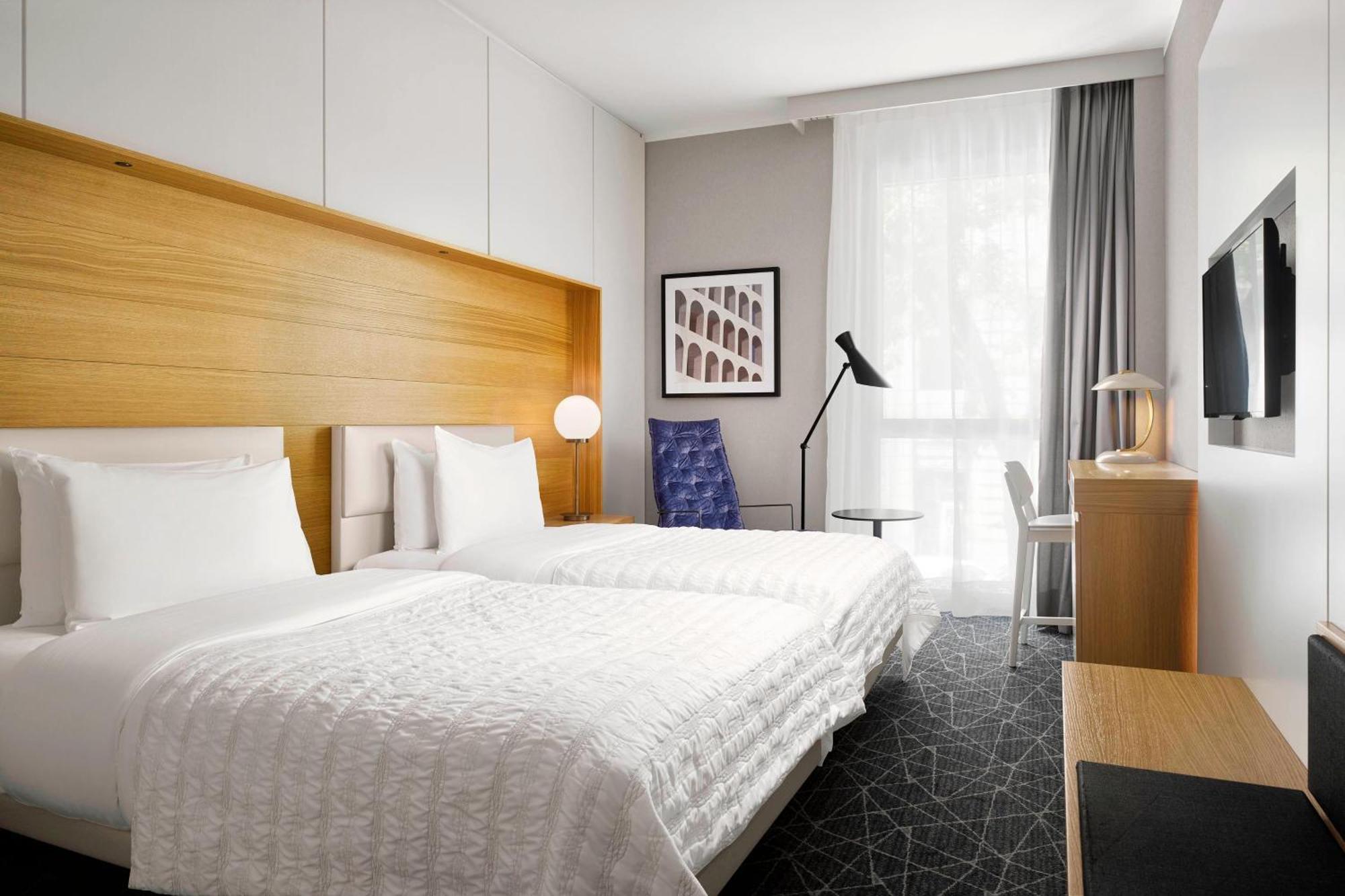 Le Meridien Visconti Hotel 4*