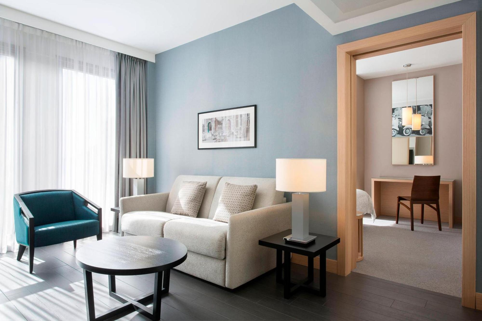 Hotel Le Meridien Visconti 4*