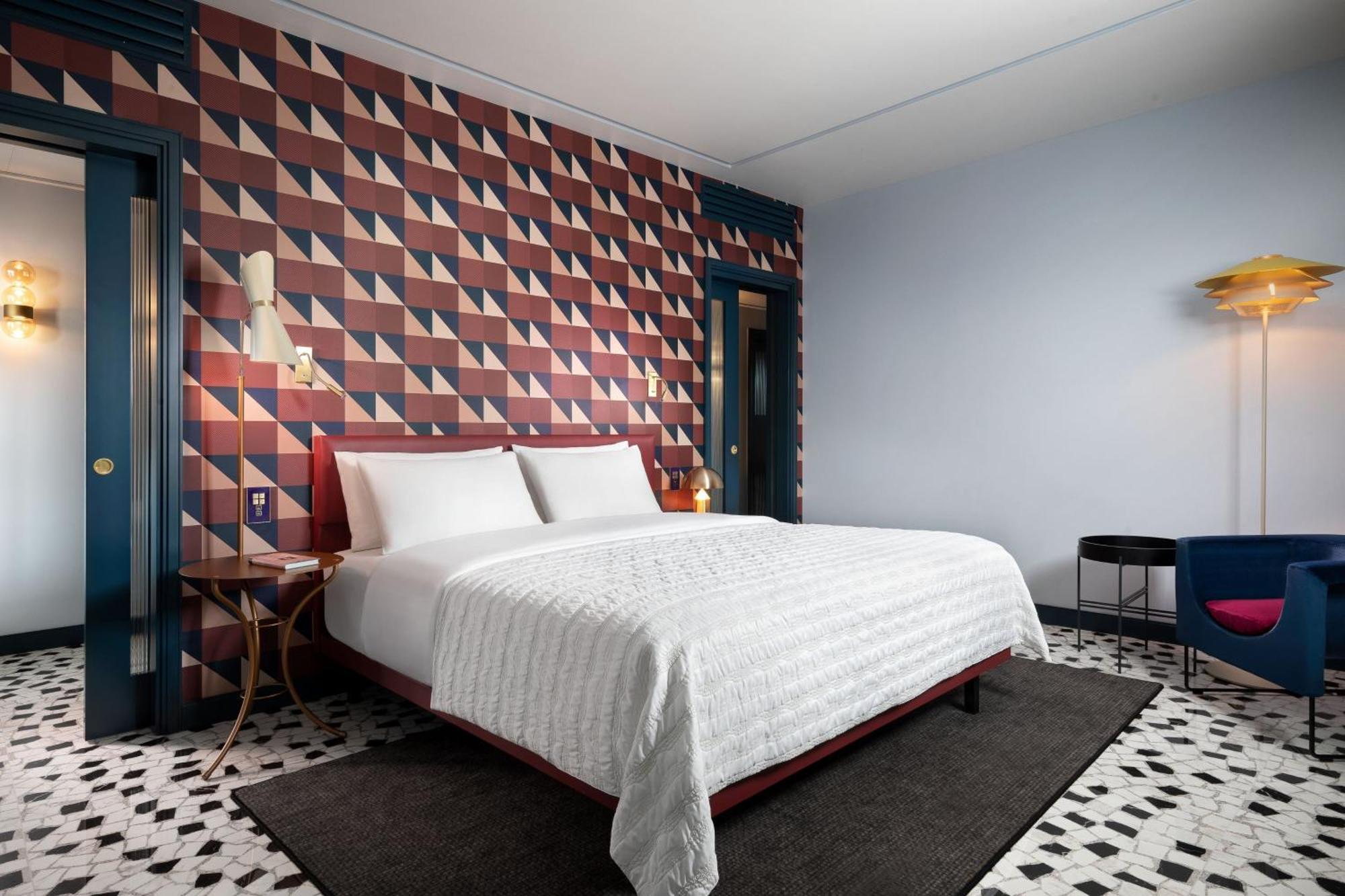 Le Meridien Visconti Hotel 4*